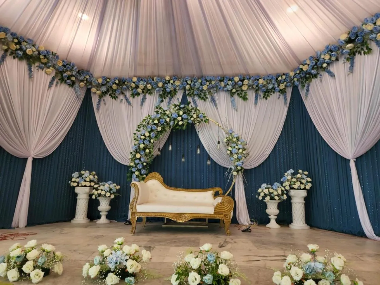 Seating area in Woodstock Resort