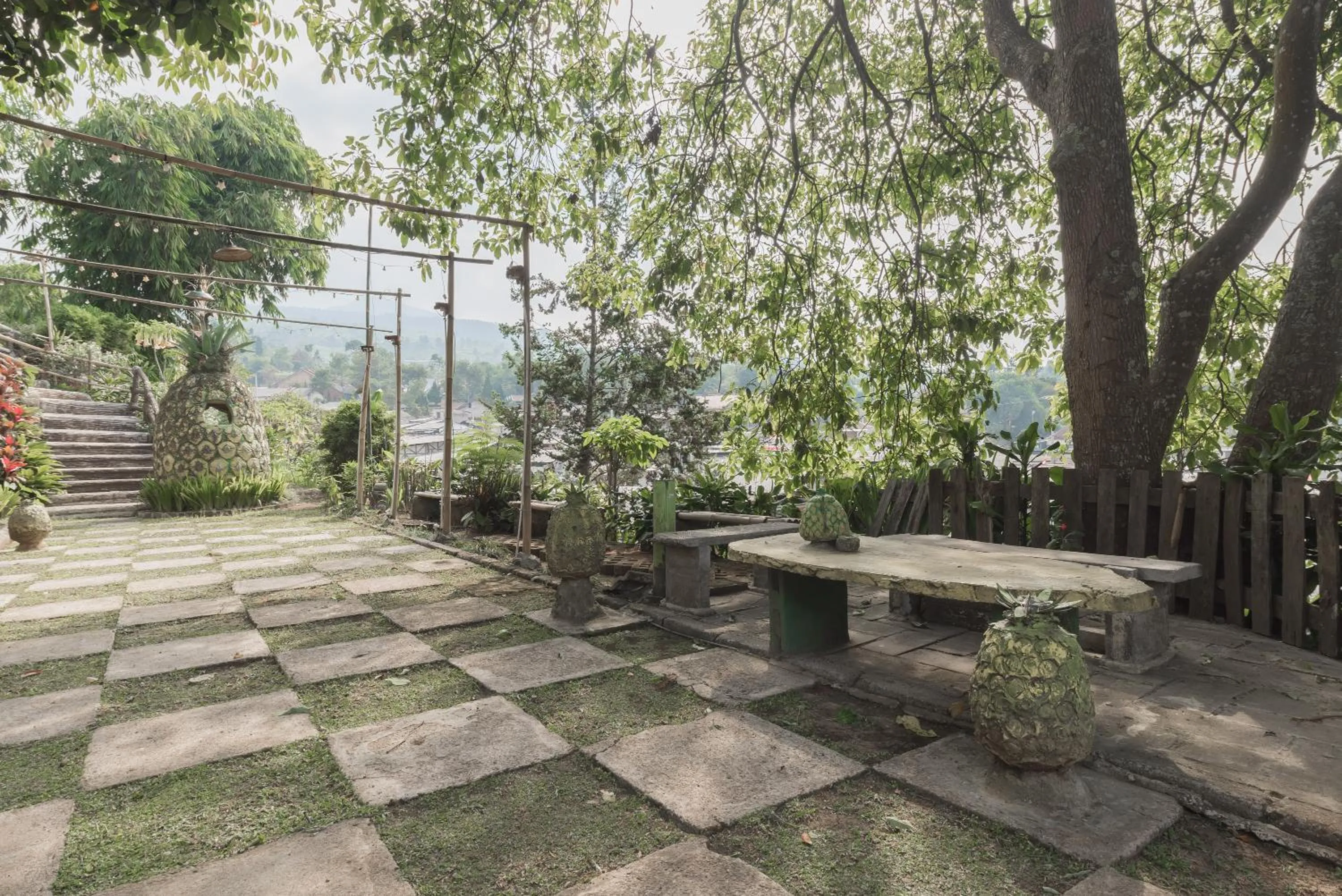 Garden in Urbanview Hotel D'Pineapple Villa Ciater by RedDoorz