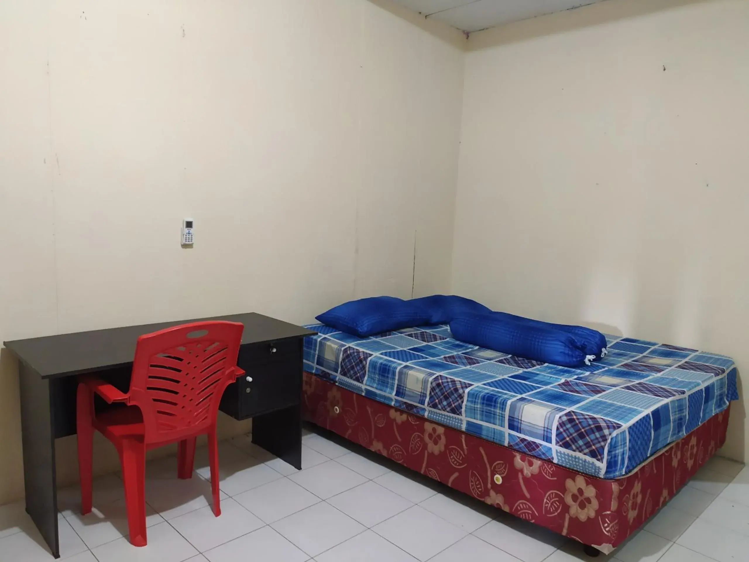 Standard Double Room in Hotel O Batu Putih Homestay Standard Double Room in Hotel O Batu Putih Homestay