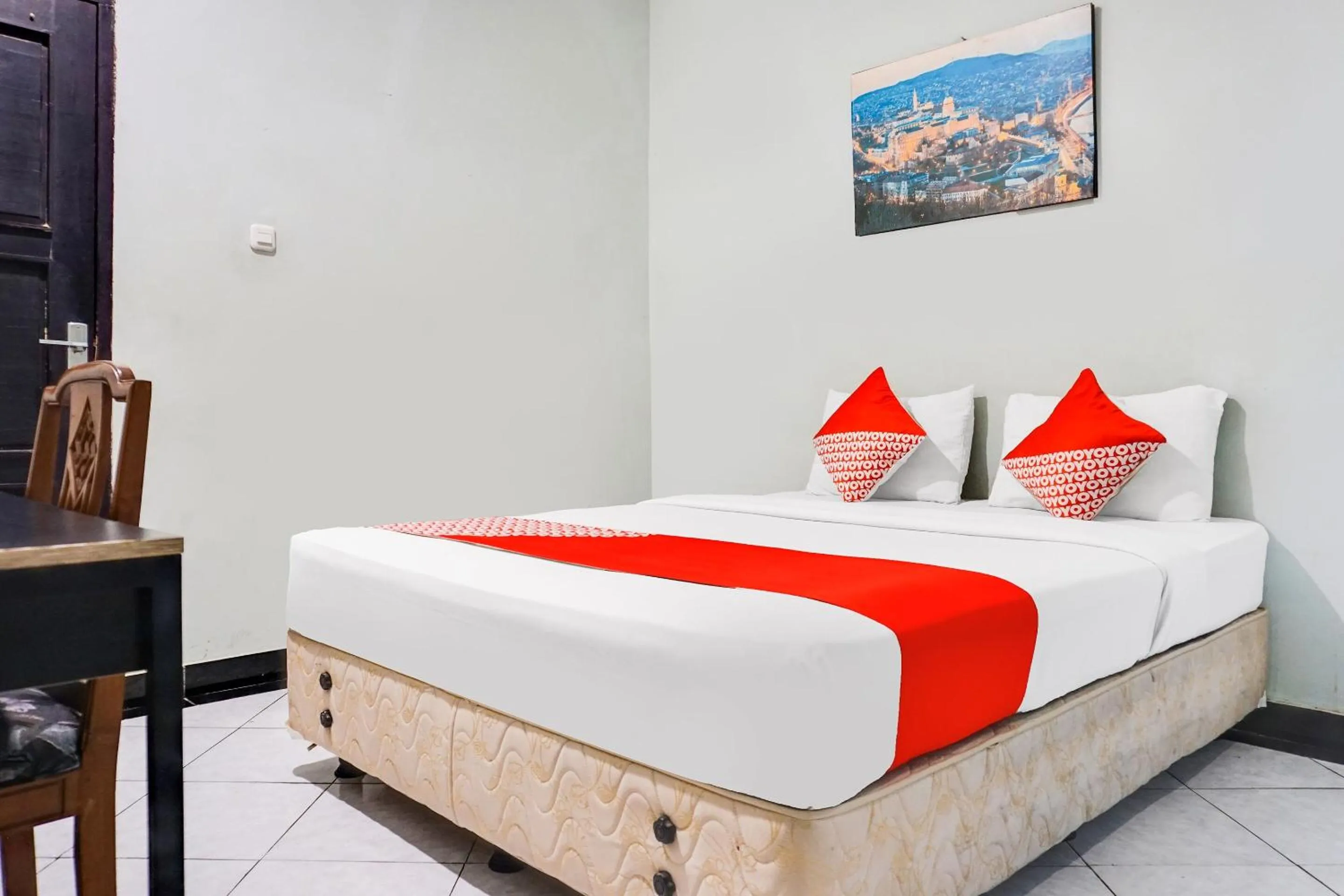 Bedroom, Bed in Hotel O Makassar near Mall Panakukkang formerly Sayang Home Stay