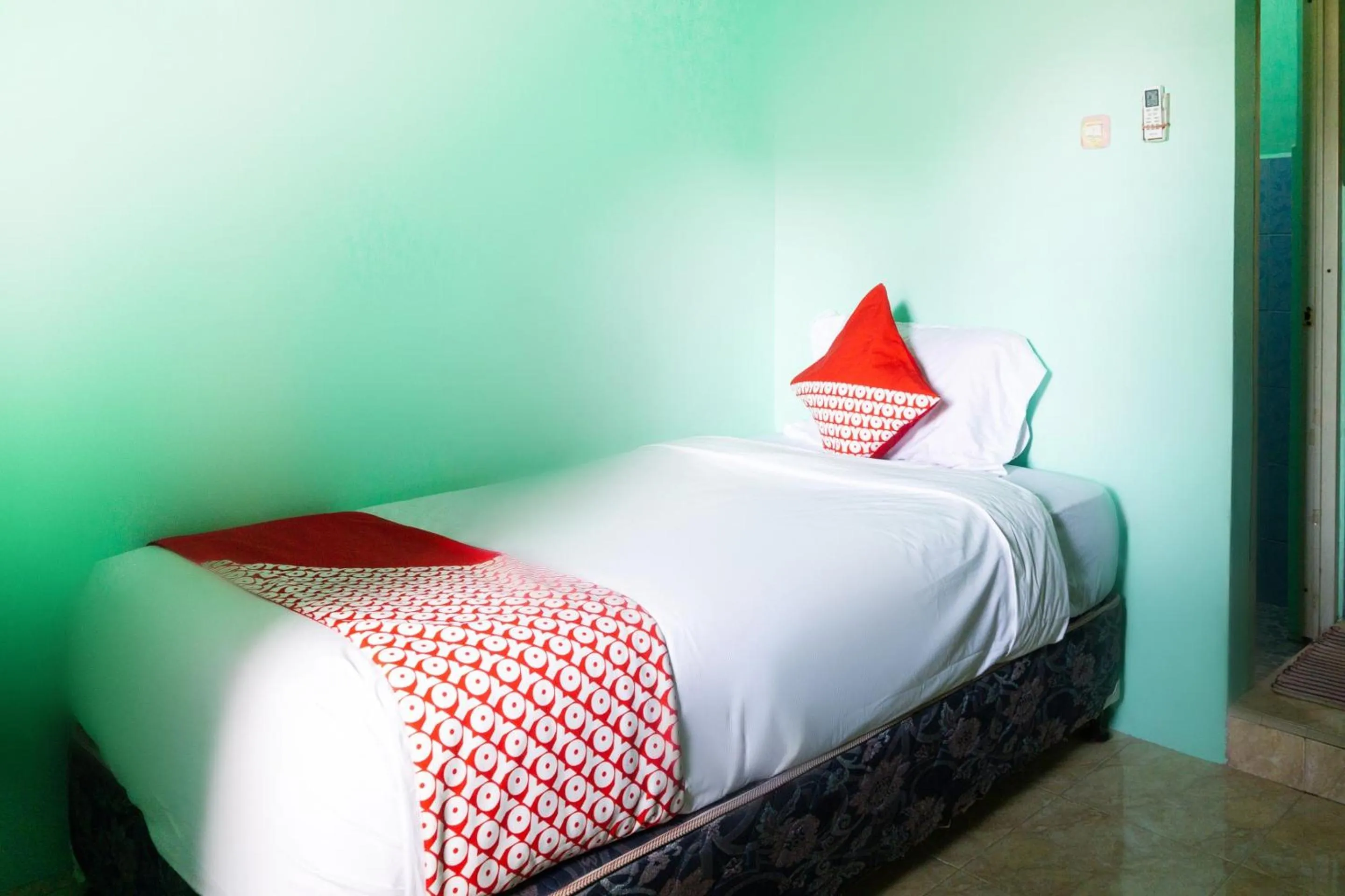 Bedroom in Hotel O Semarapura Homestay