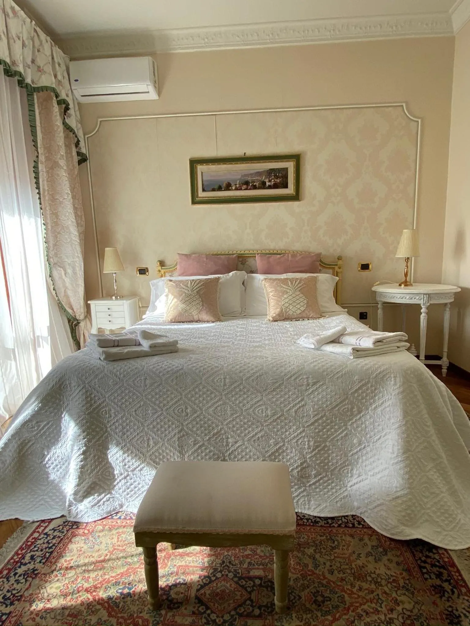 Photo of the whole room, Bed in I Citri