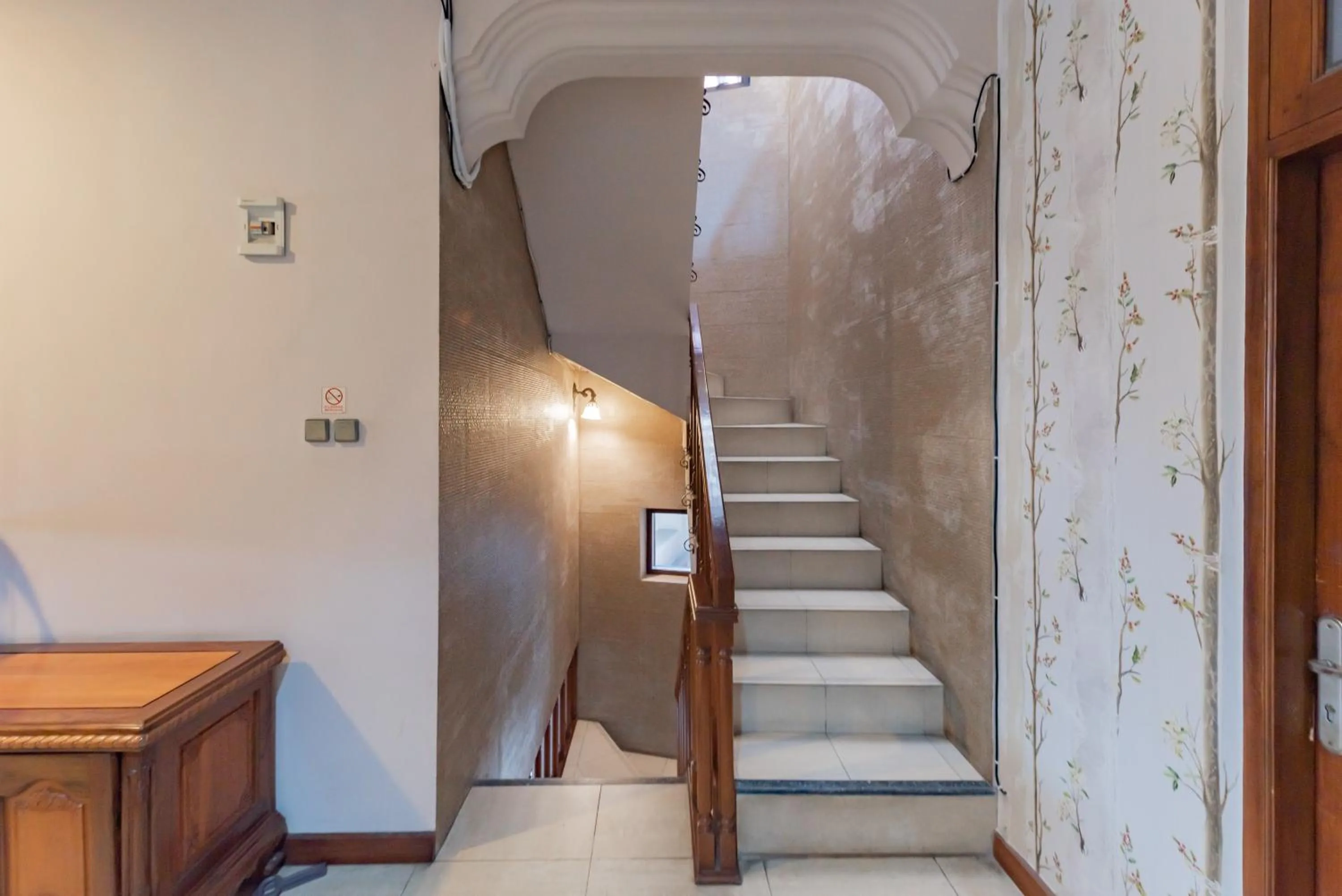 Property building in Urbanview Hotel Villa Surya Bandung