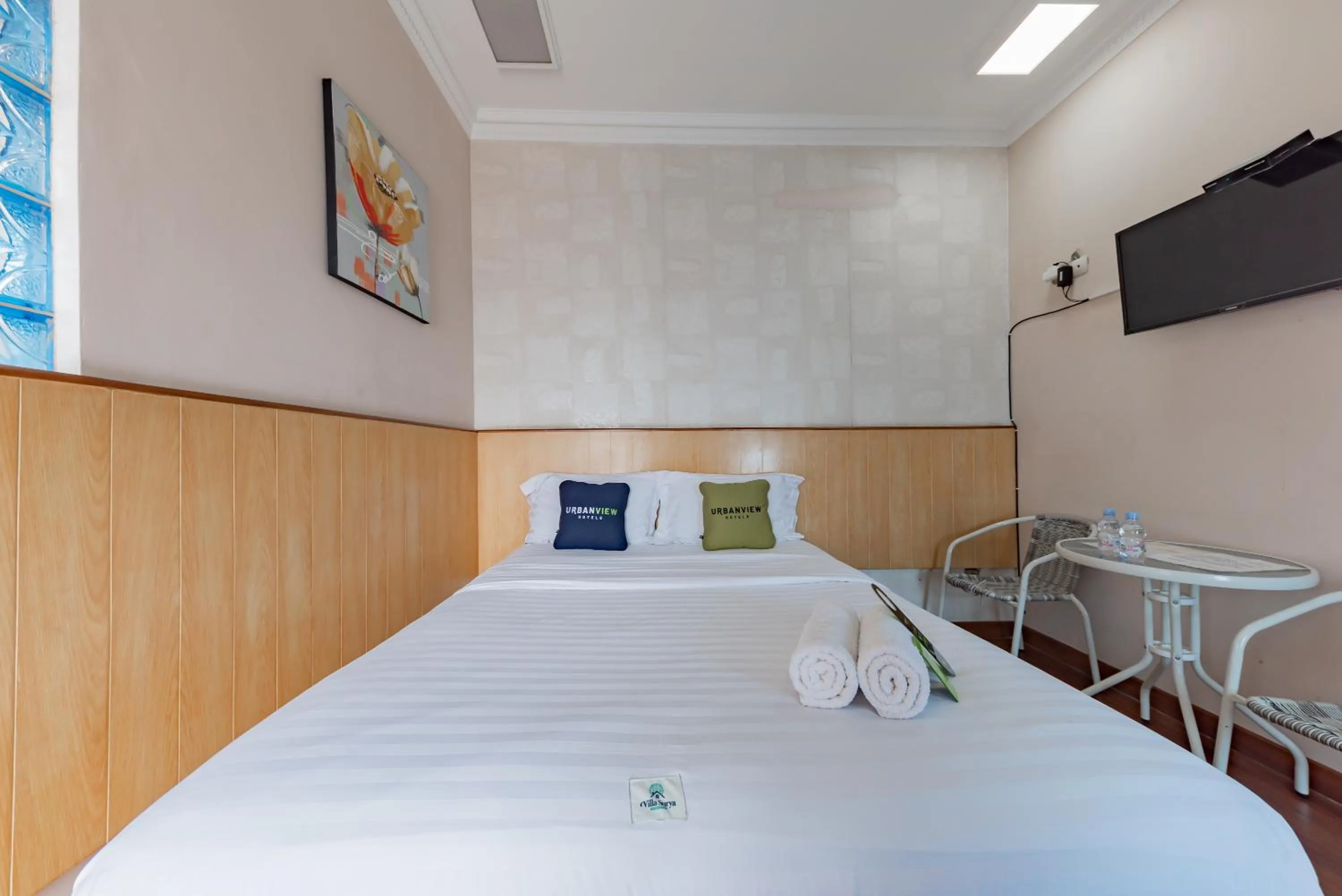 Bedroom, Bed in Urbanview Hotel Villa Surya Bandung