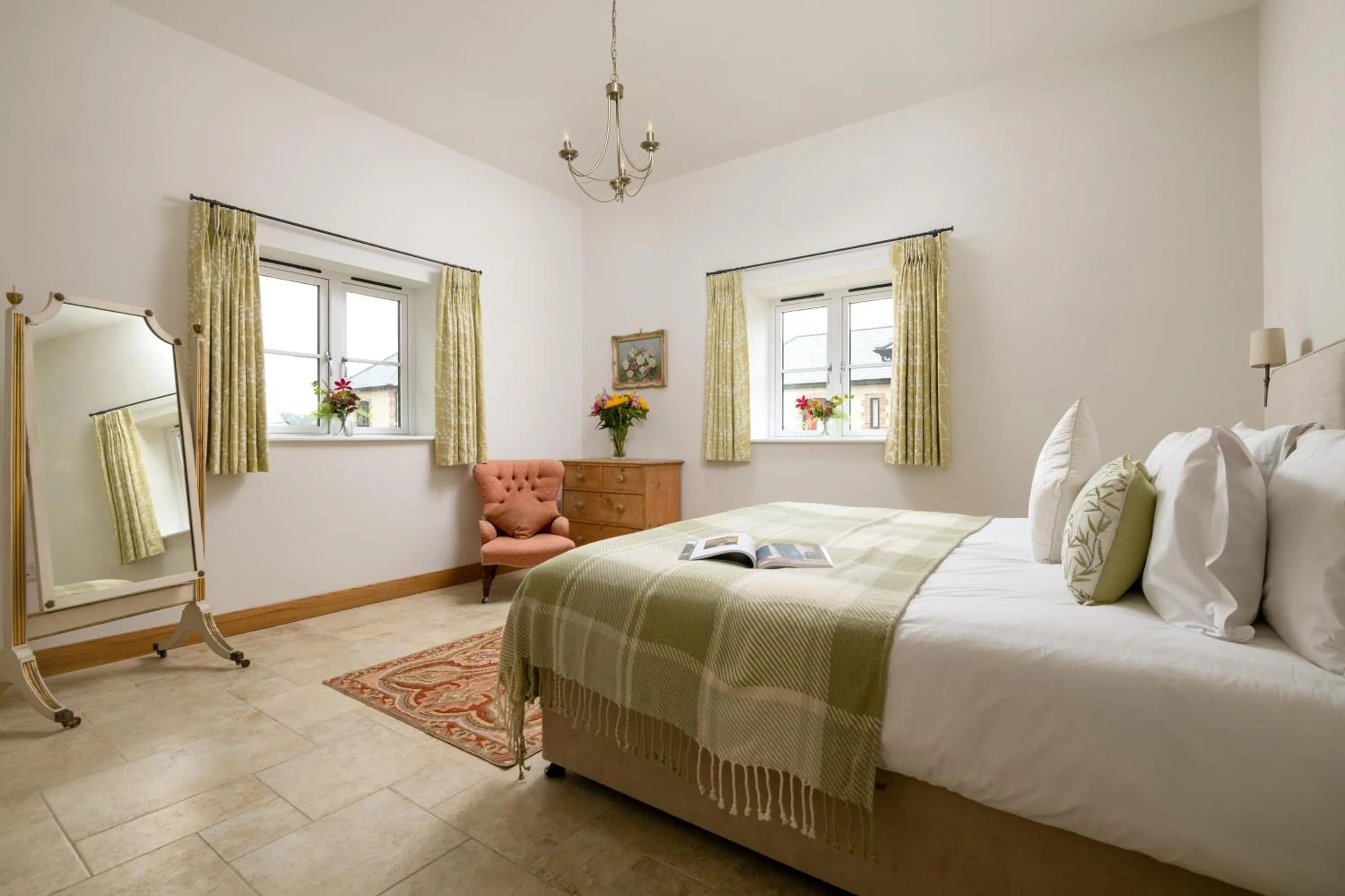 Bed in Barrow Hill Barns