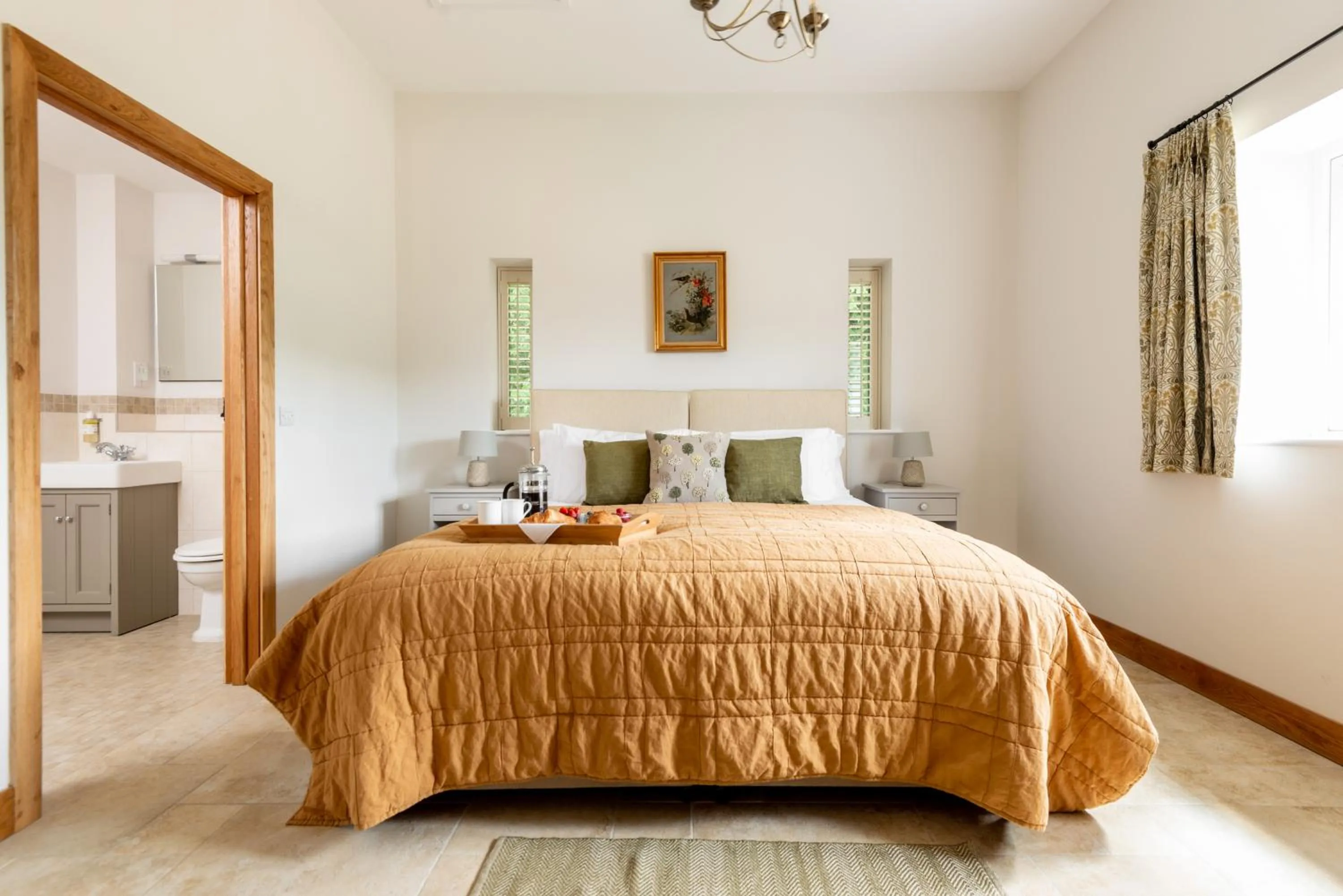 Bed in Barrow Hill Barns