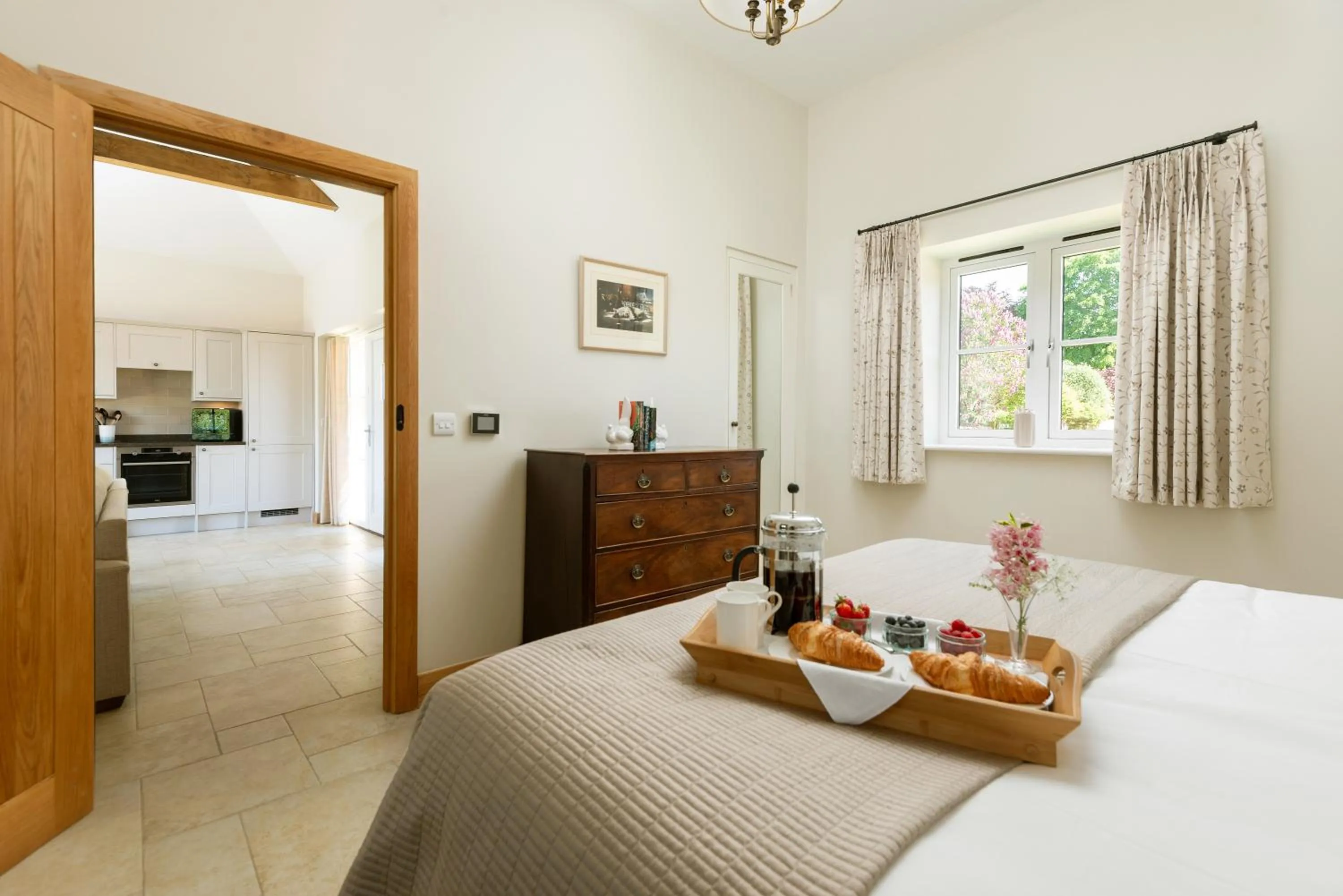 Bed in Barrow Hill Barns