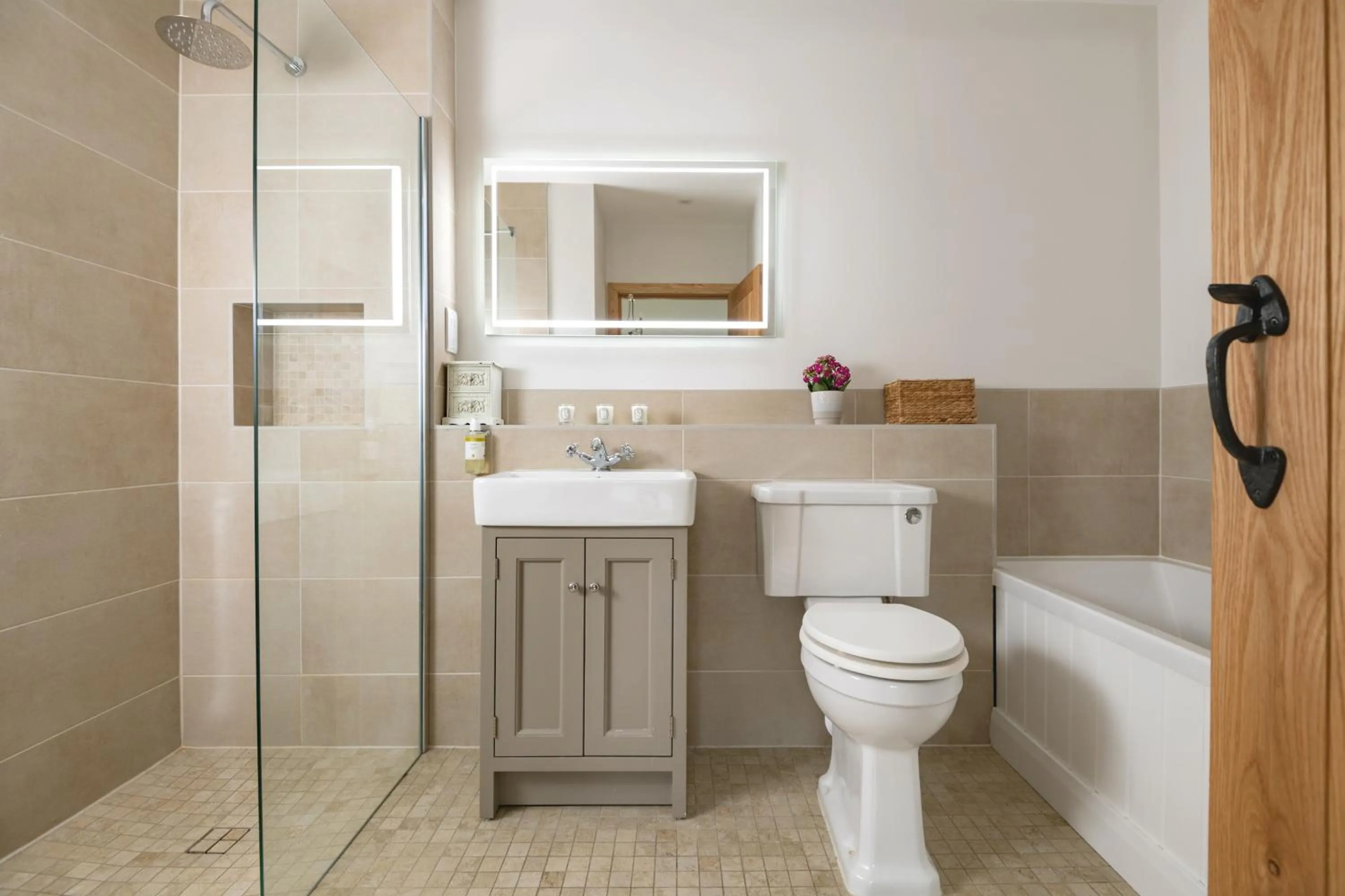 Bathroom in Barrow Hill Barns
