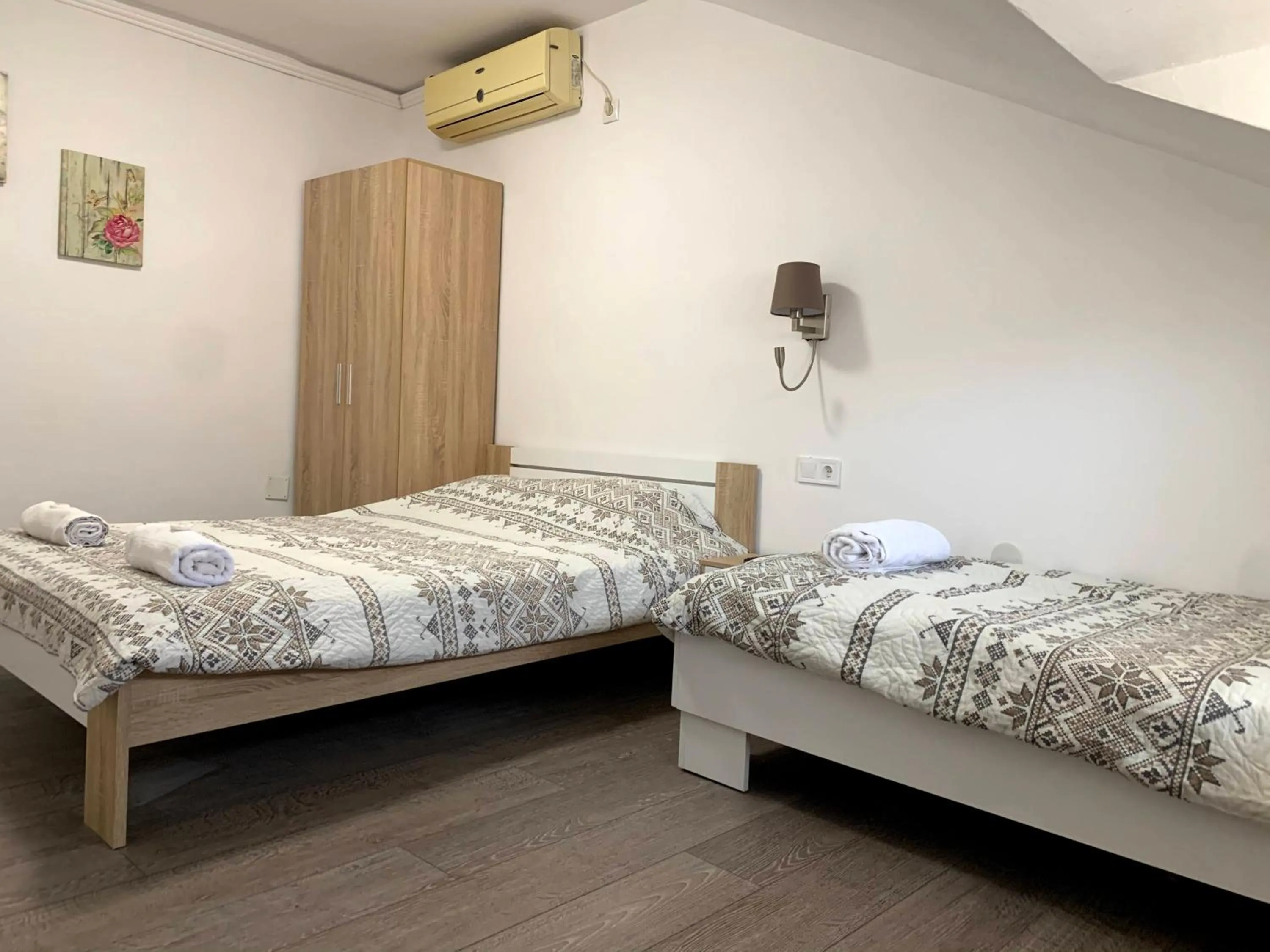 Bed in Samuil Apartments - Central Burgas