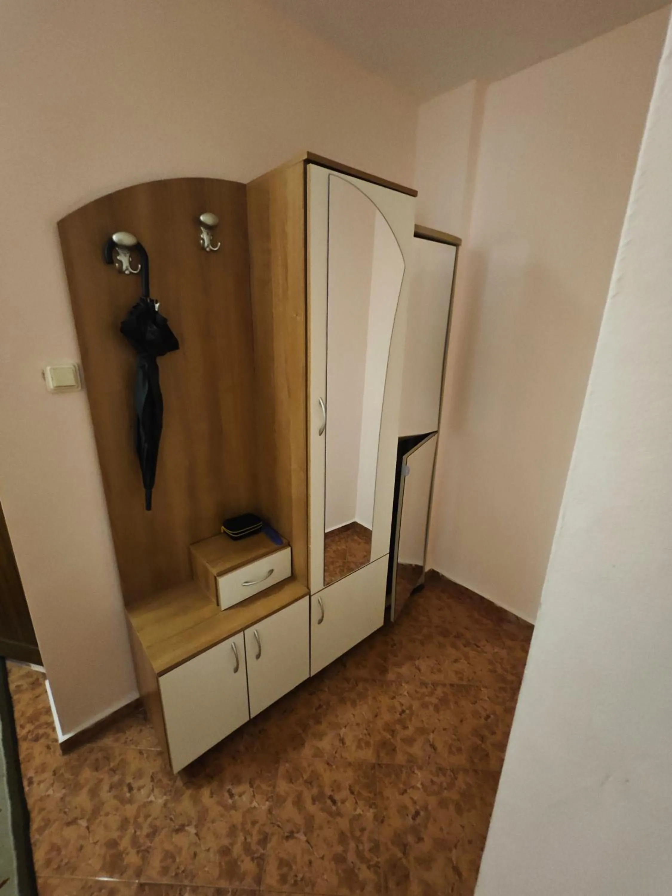 wardrobe in Samuil Apartments - Central Burgas