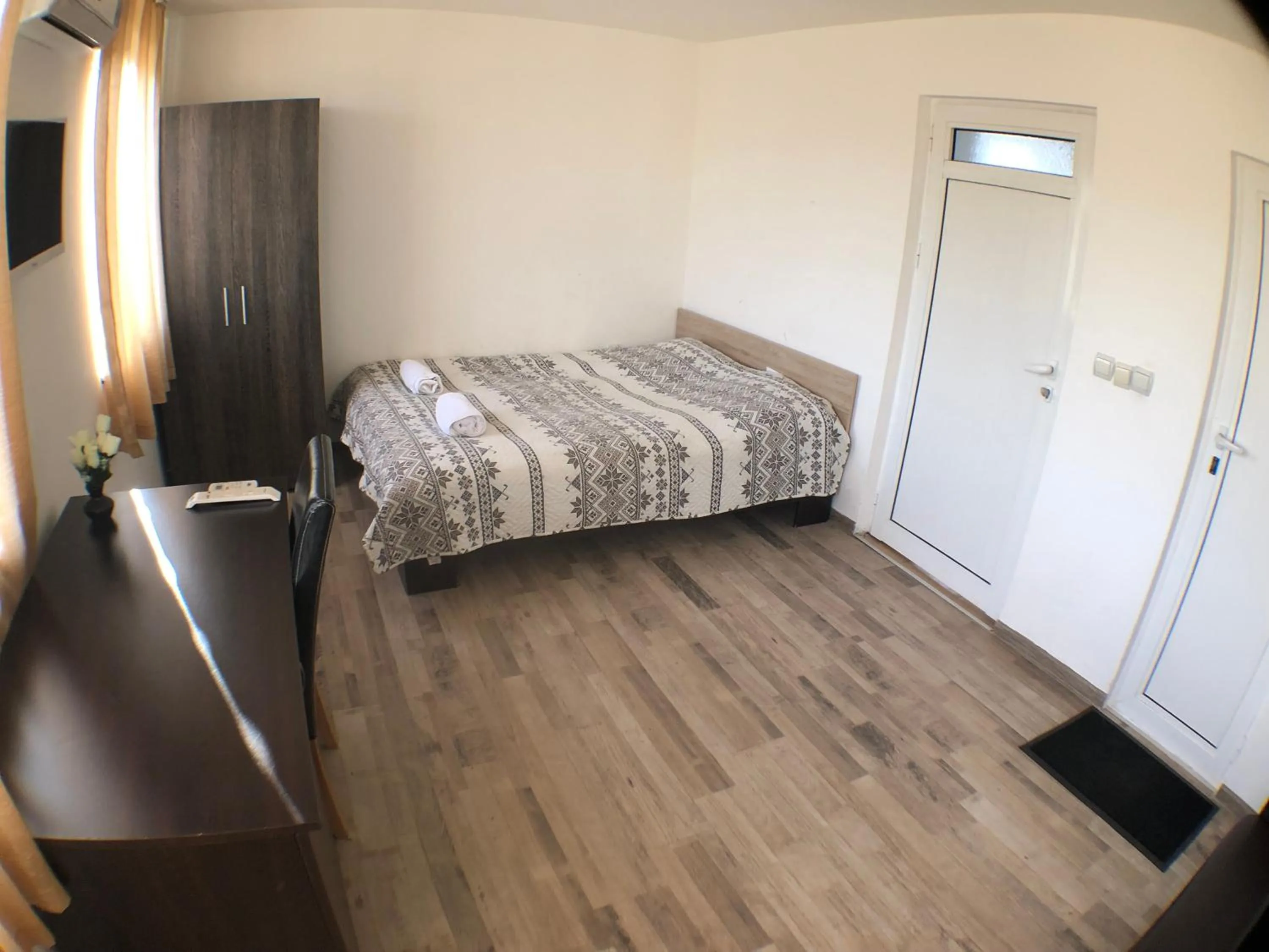 Photo of the whole room, Bed in Samuil Apartments - Central Burgas