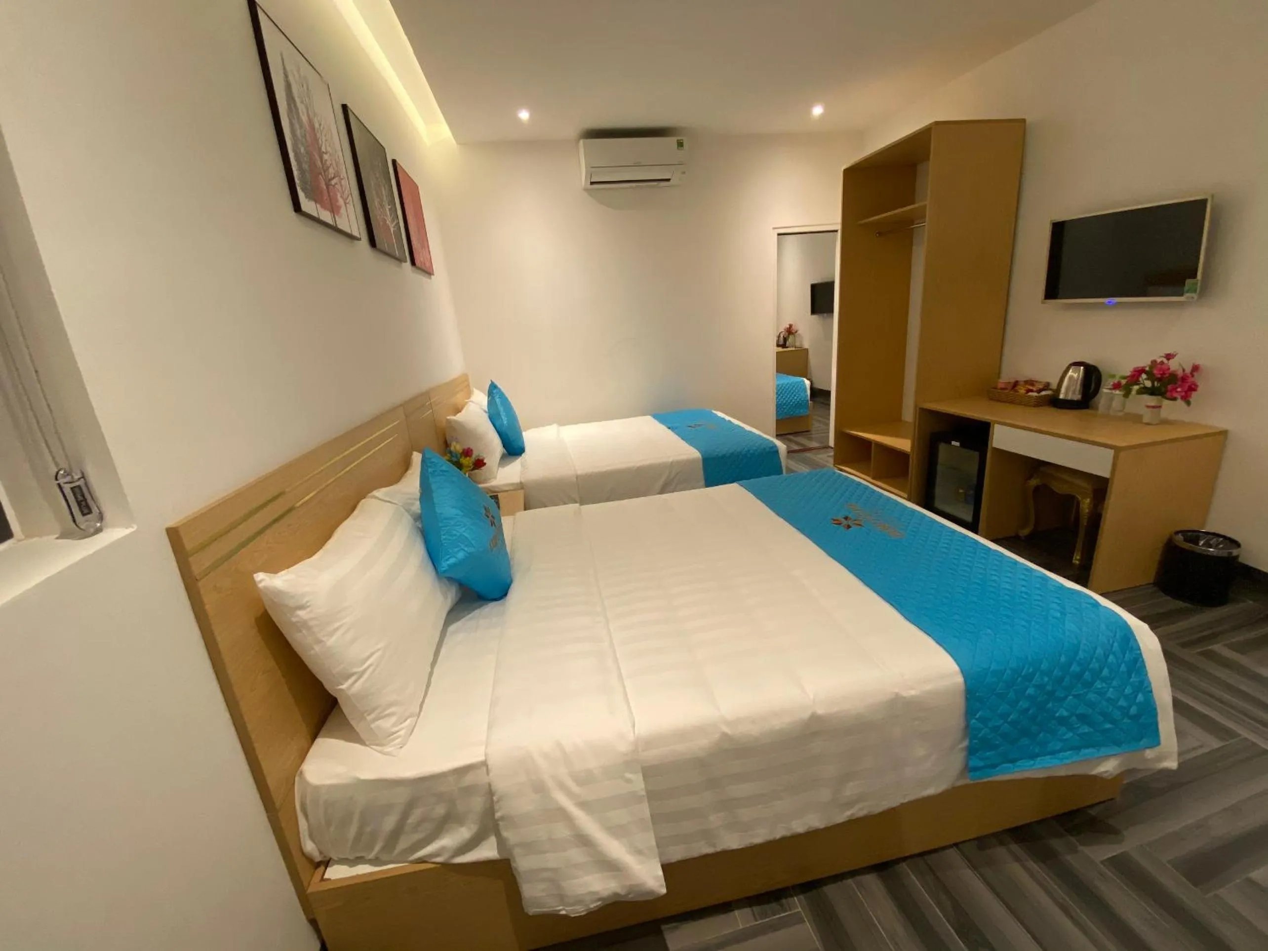 Bed in Euro Star Riverside Hotel