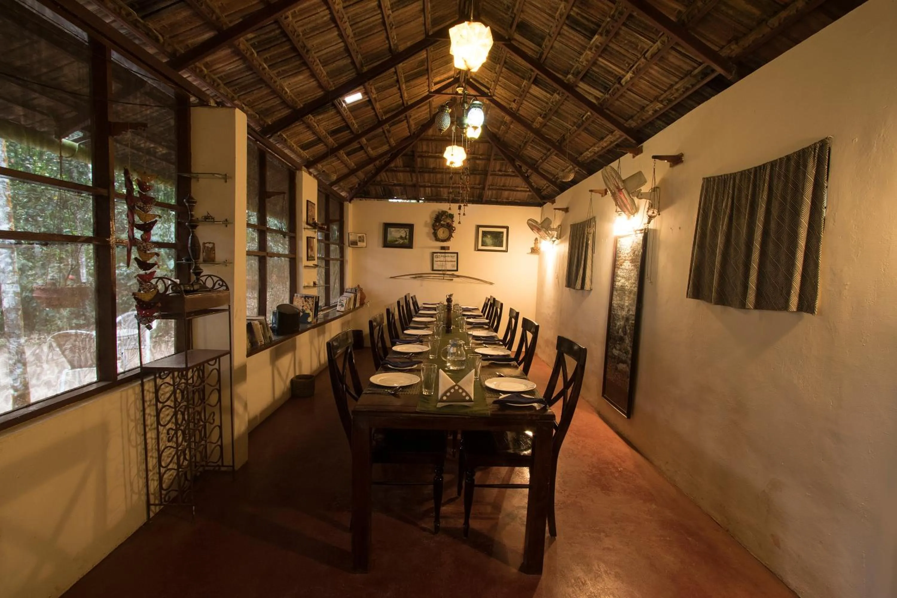 Restaurant/places to eat in Grassroots Wayanad, Valley-view Tents