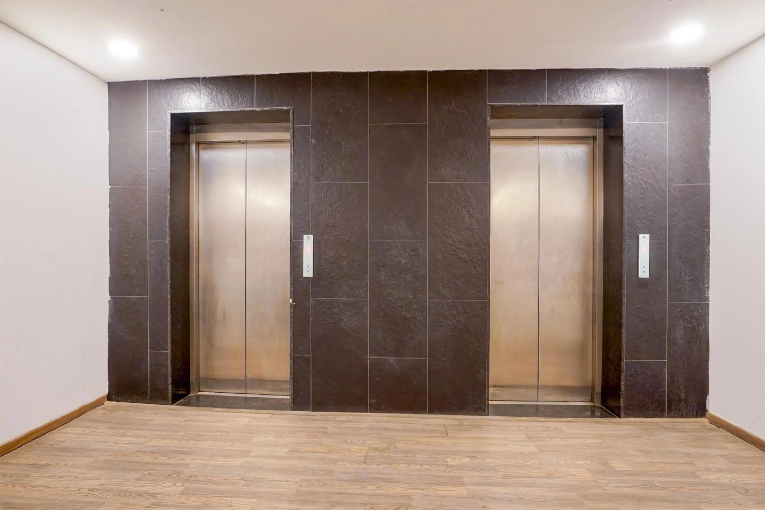 Lobby or reception in Super Townhouse Gomti Nagar Matiyari