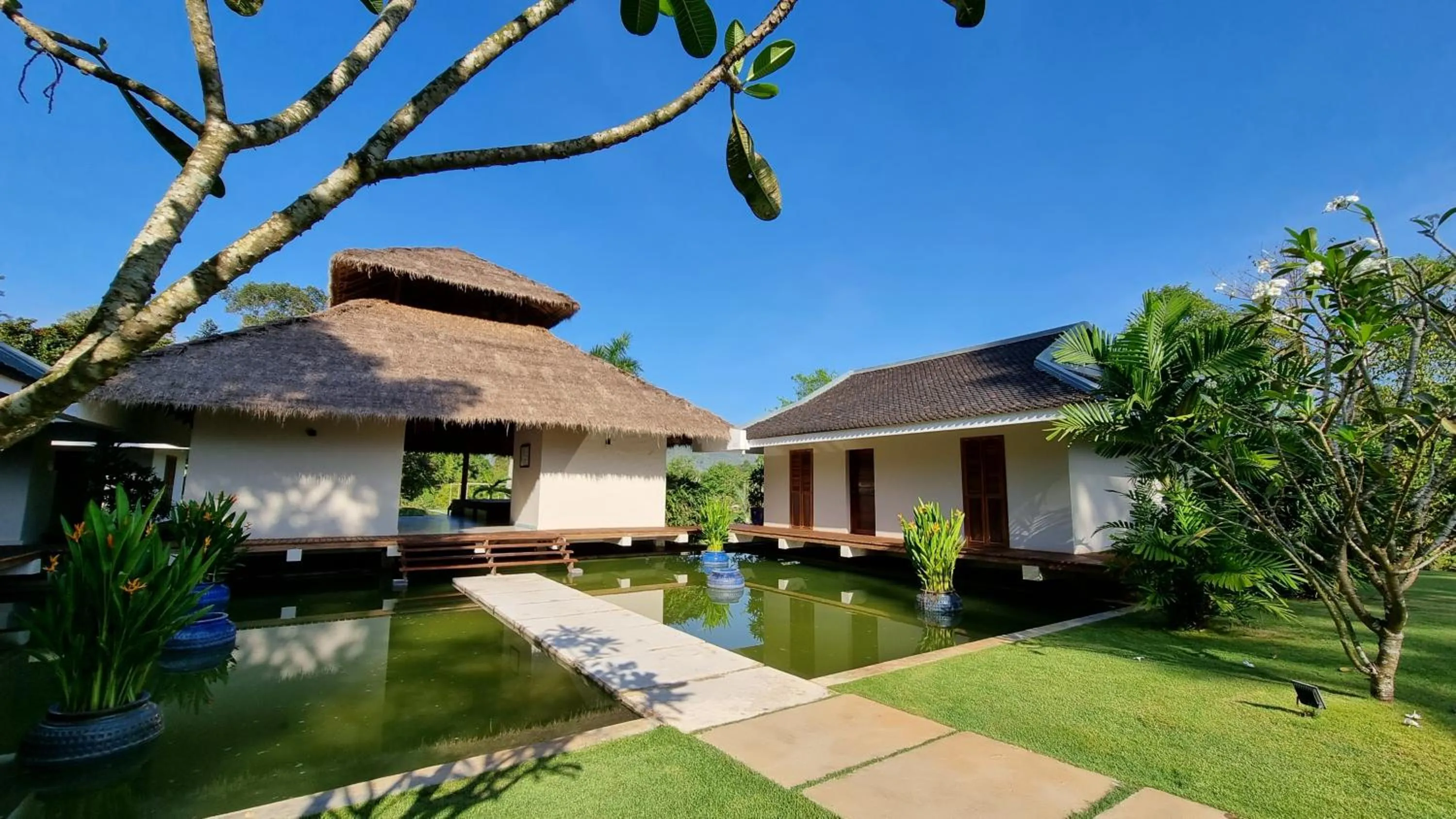 Property building in Khla Lodge