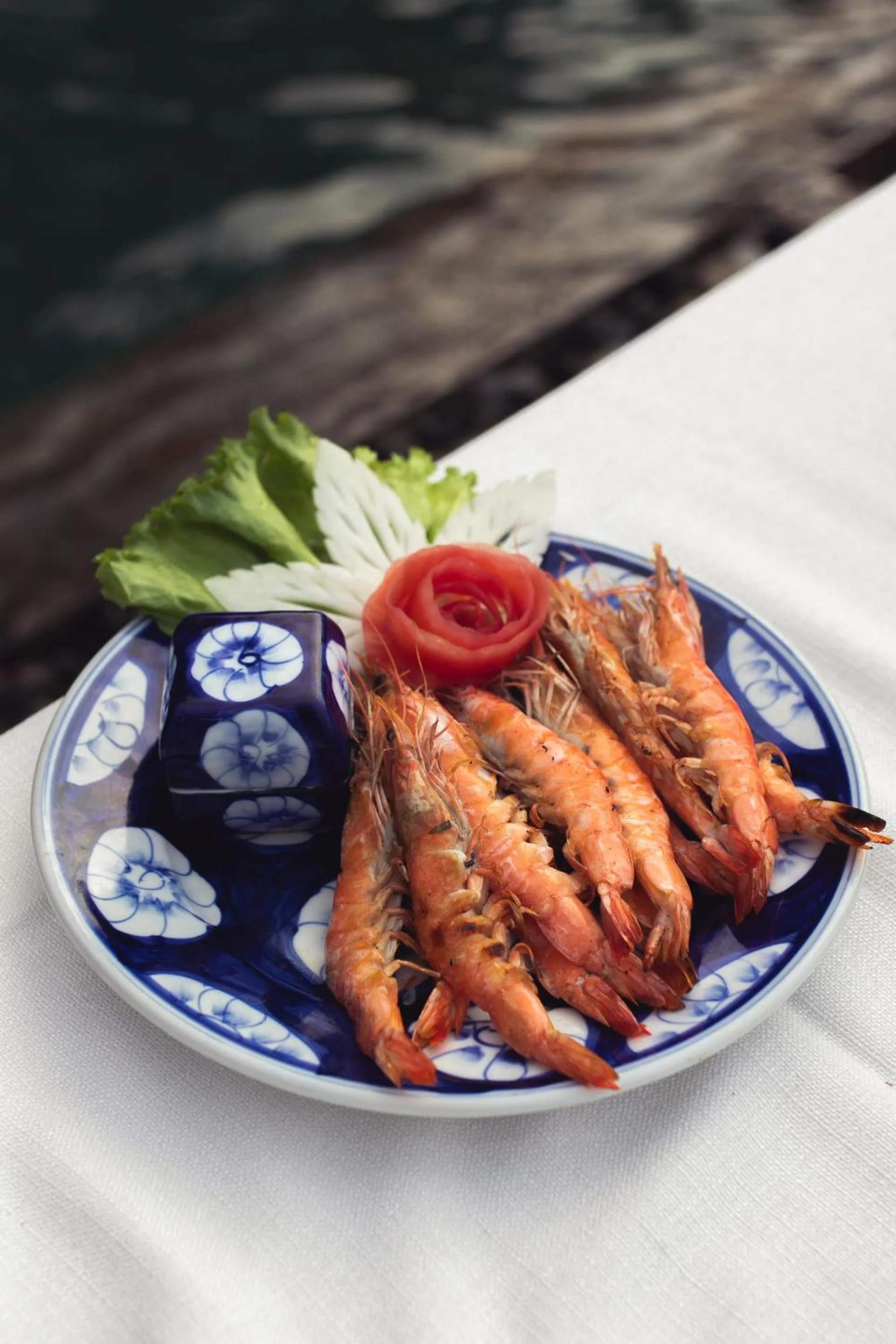 Food and drinks in Khla Lodge