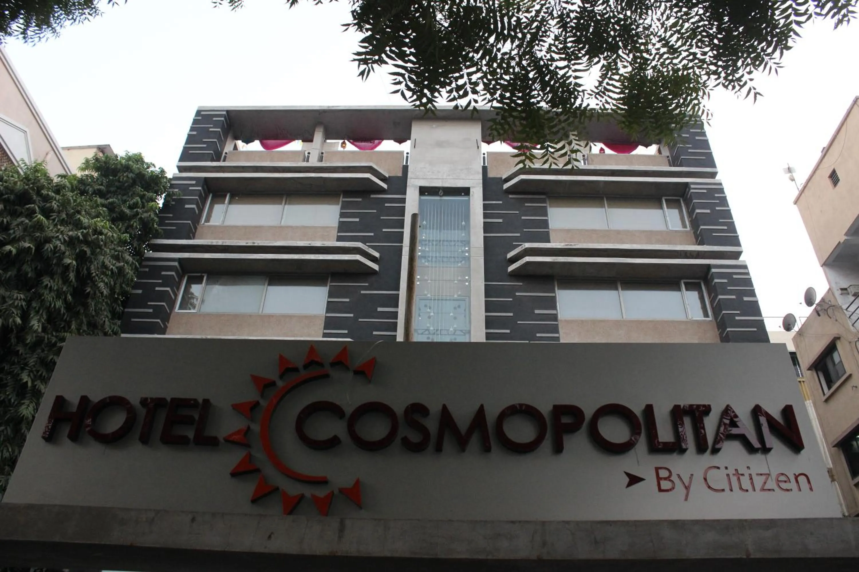 Property building in Hotel Cosmopolitan