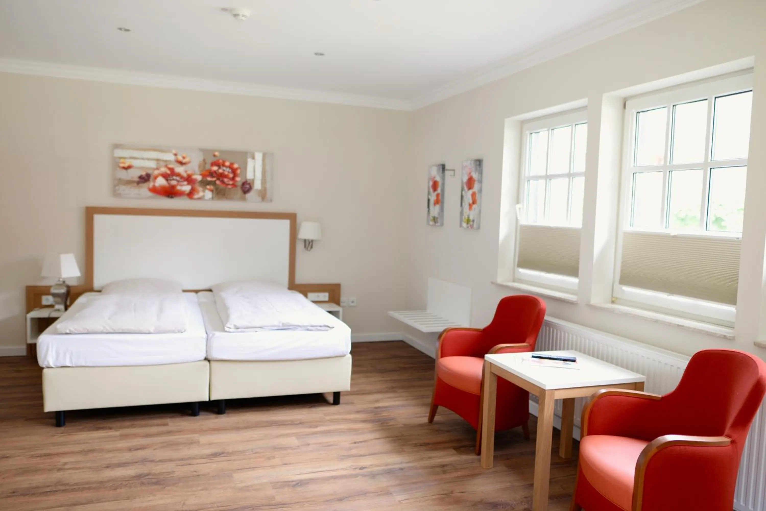 Photo of the whole room in Gut Altona