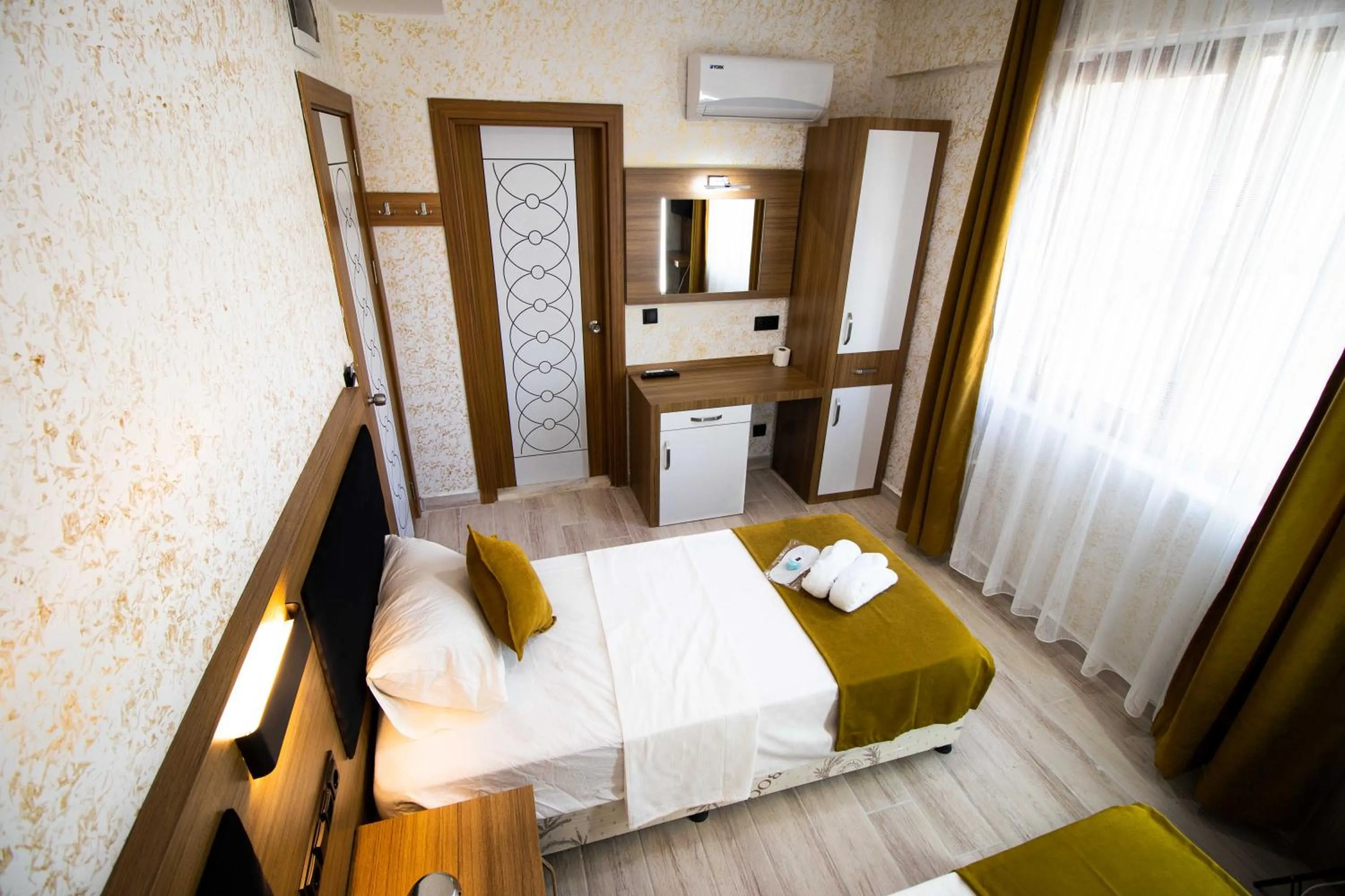 Photo of the whole room, Bed in Ersoy İkiz Otel