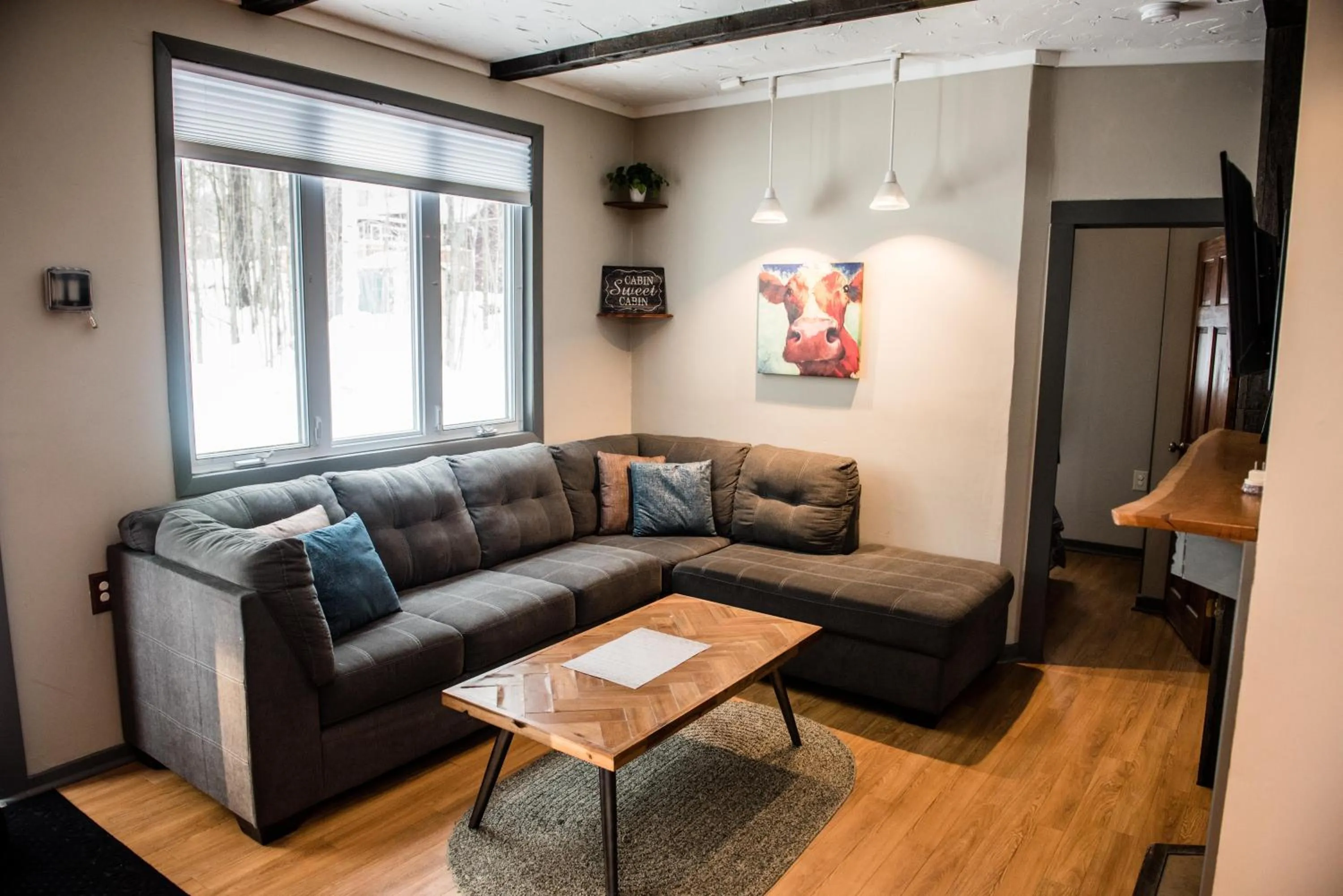 Living room in Brook Road Cabin
