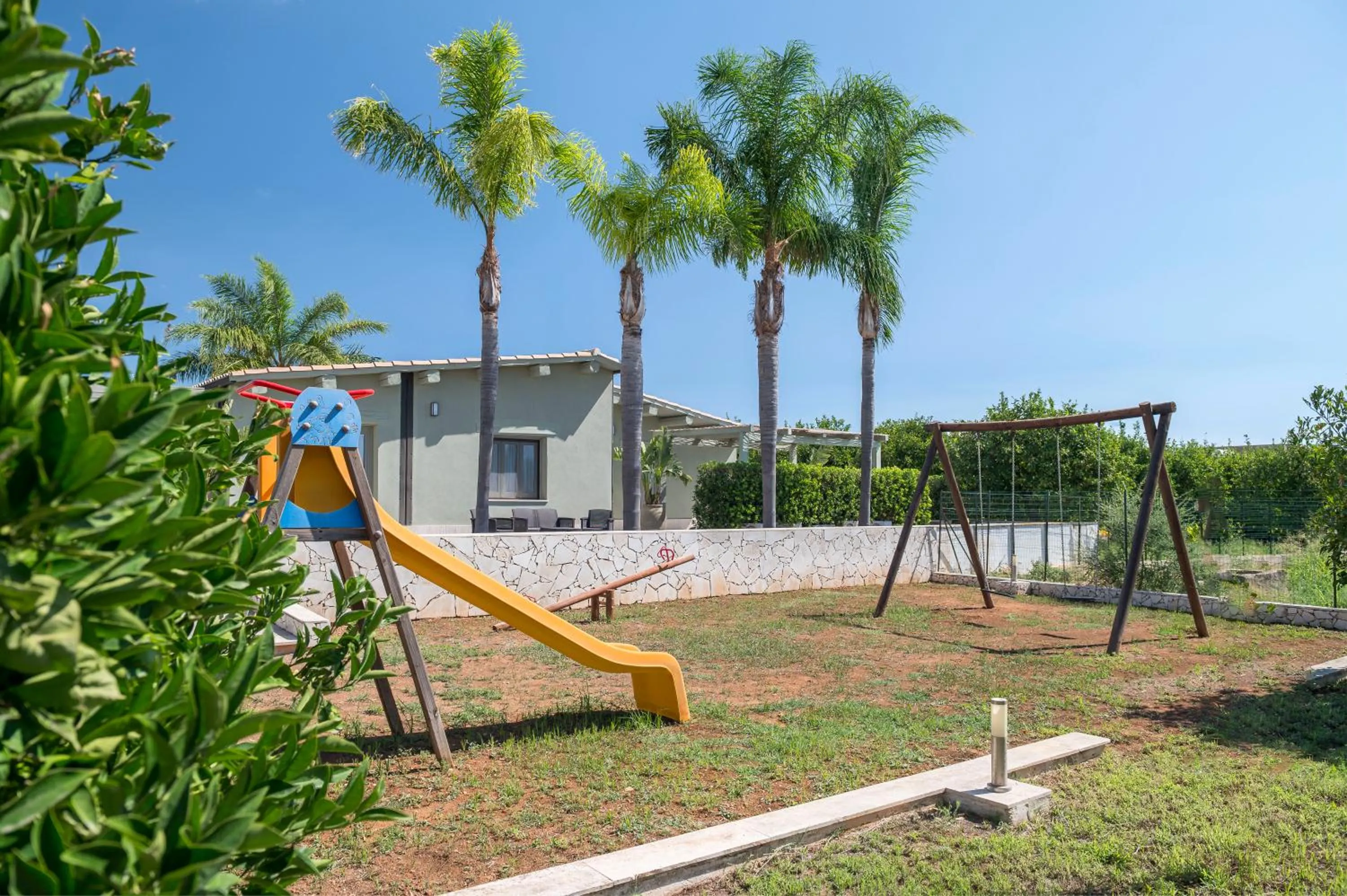 Garden in Terra Dei Limoni