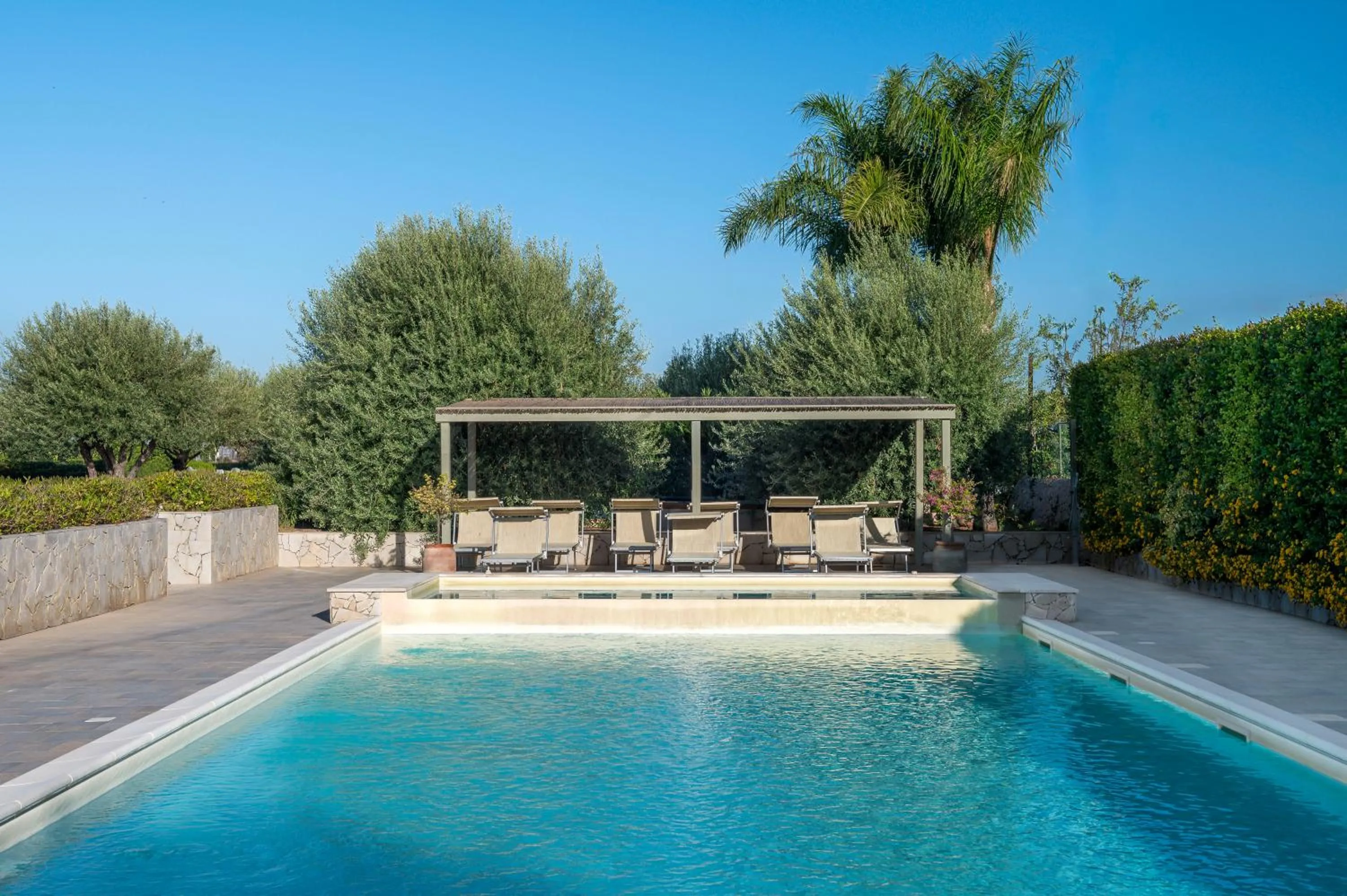 Pool view in Terra Dei Limoni