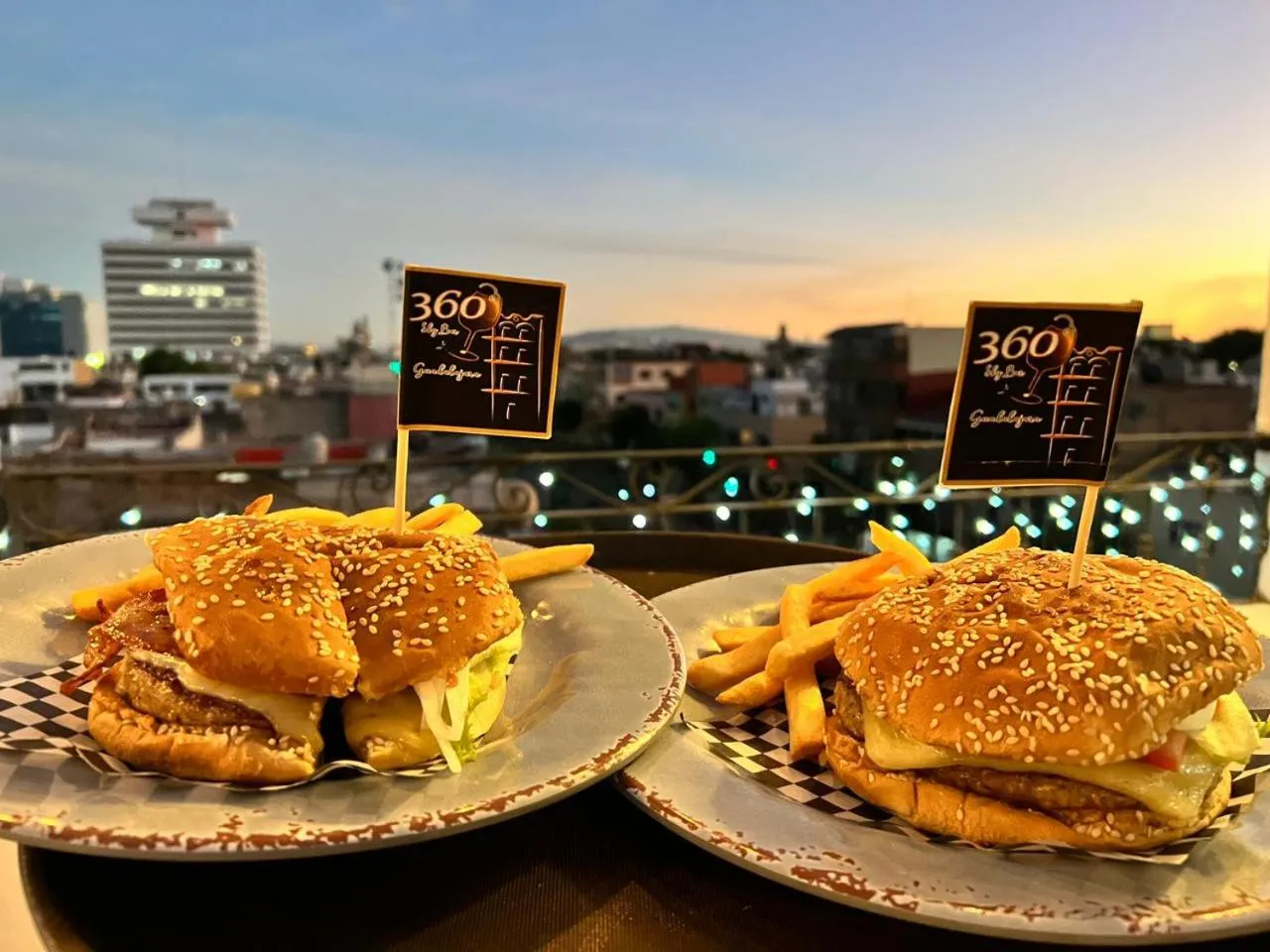 Restaurant/places to eat in Hotel La Casa de las Libélulas