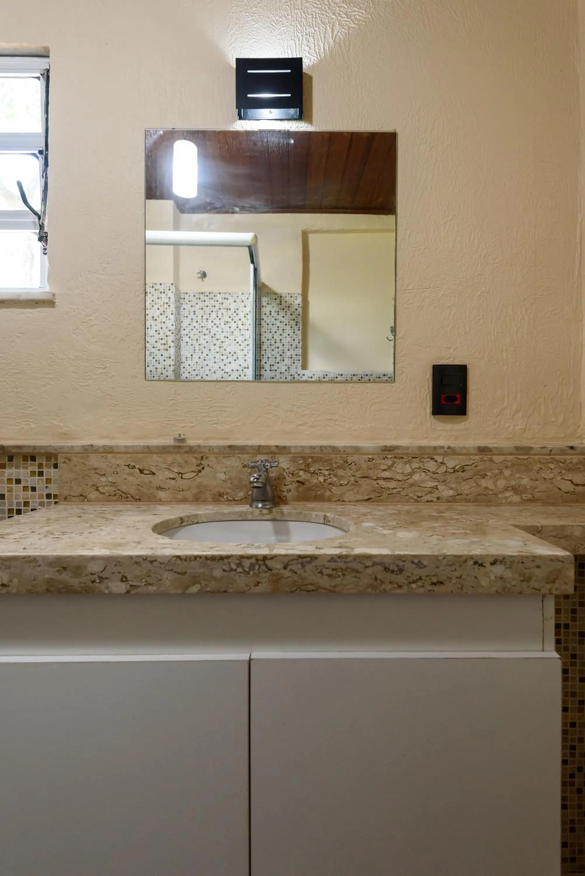 Bathroom in Santa Teresa Junto à Natureza