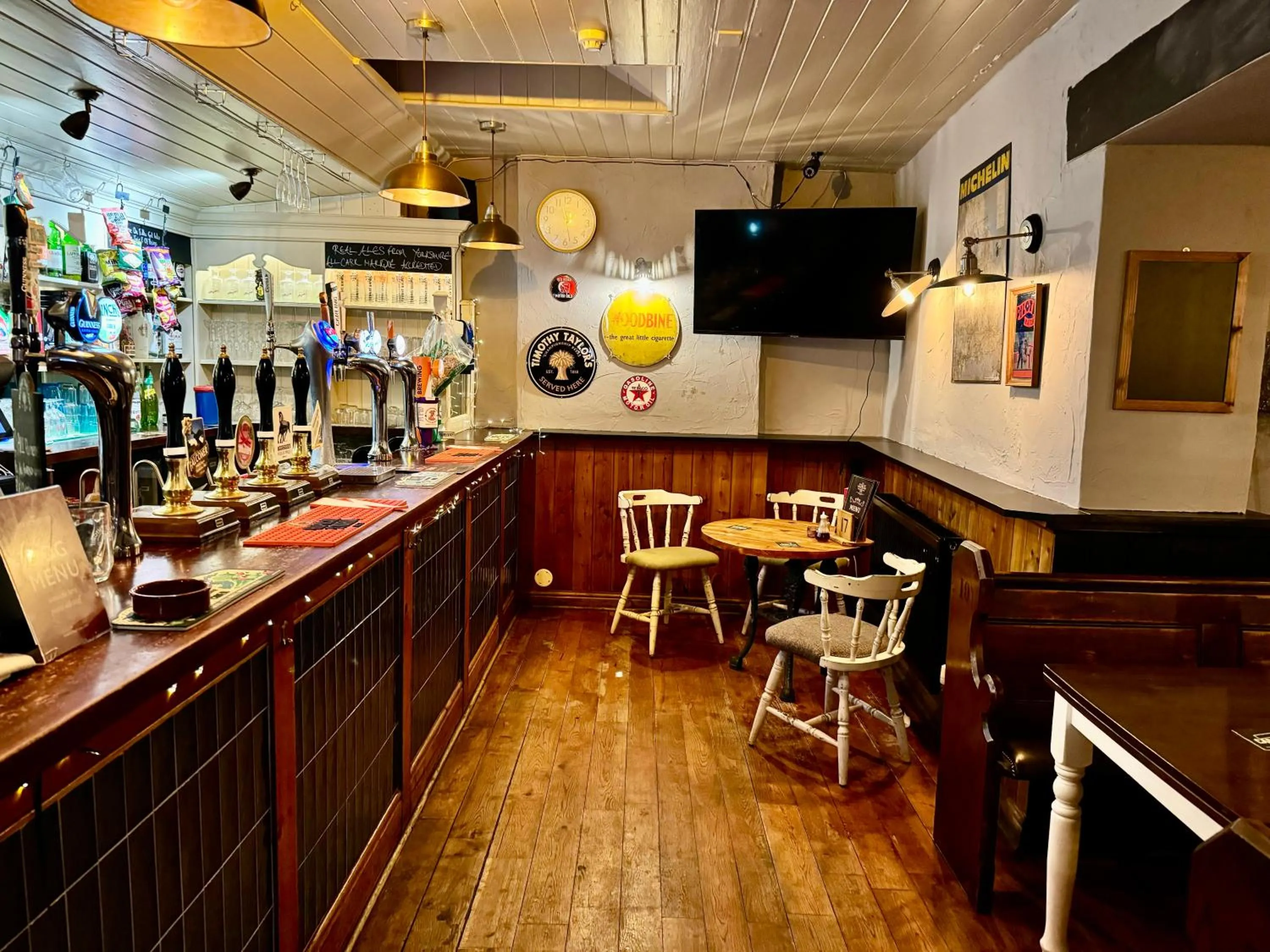 Lounge or bar in The Black Swan Hotel