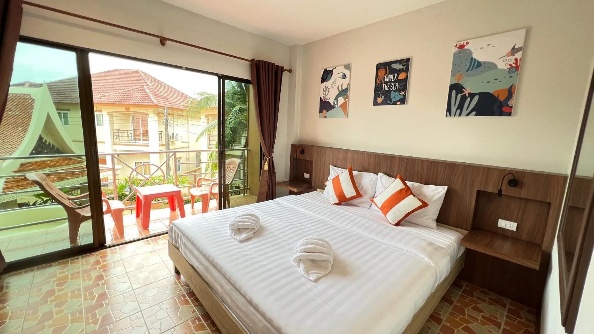 Bed in My Friend's House Karon