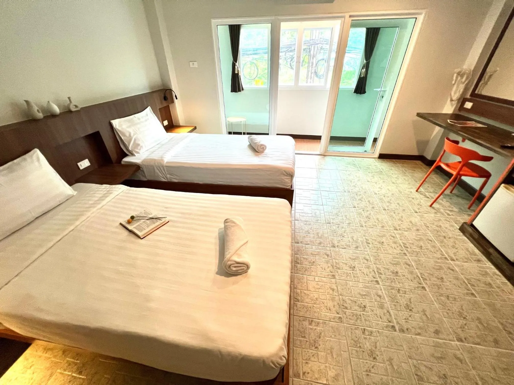 Bed in My Friend's House Karon