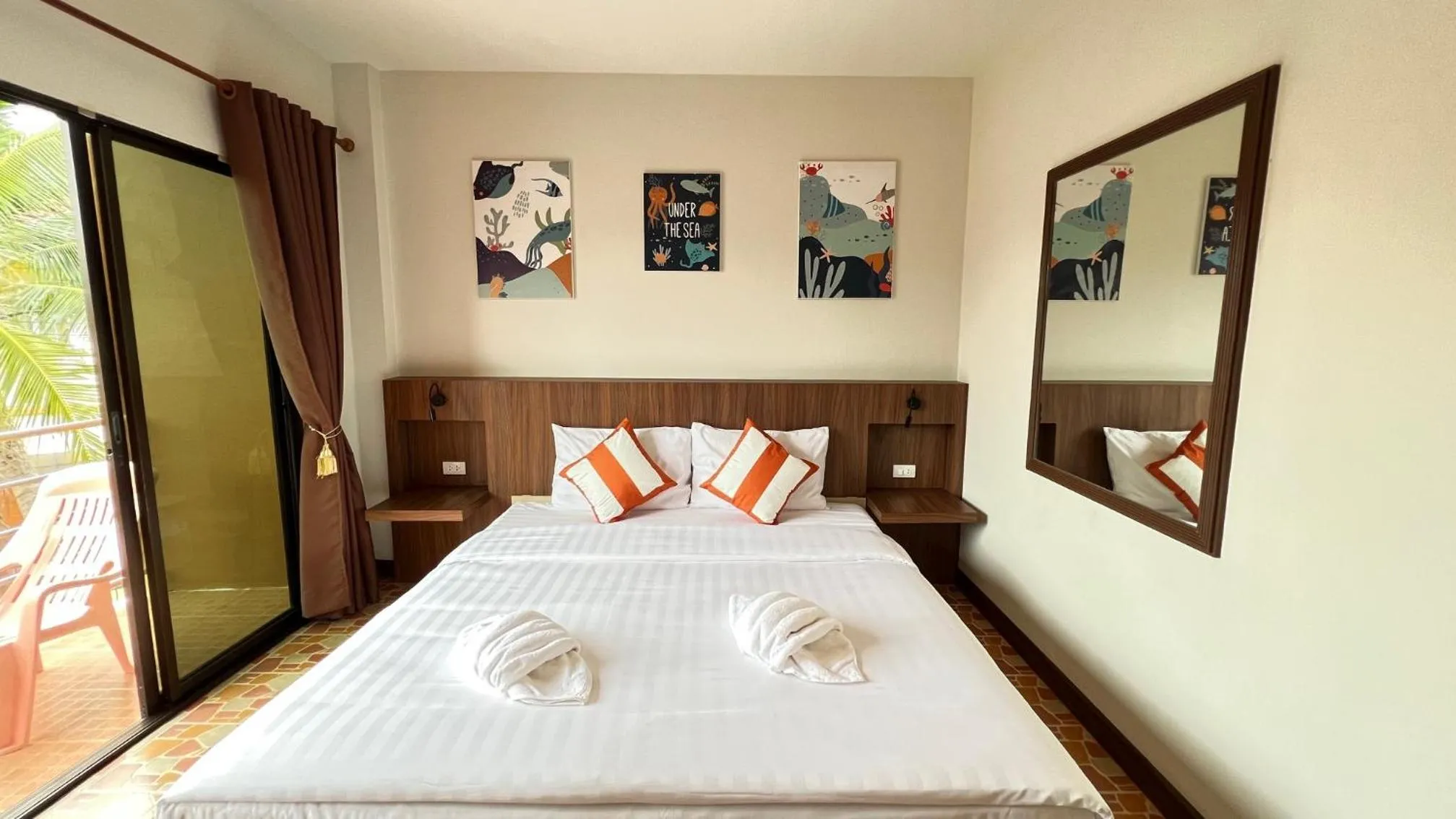 Bed in My Friend's House Karon