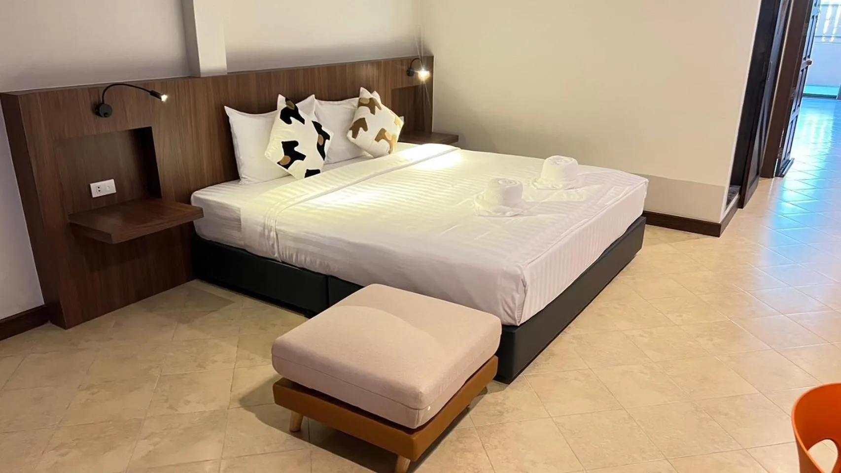 Bed in My Friend's House Karon