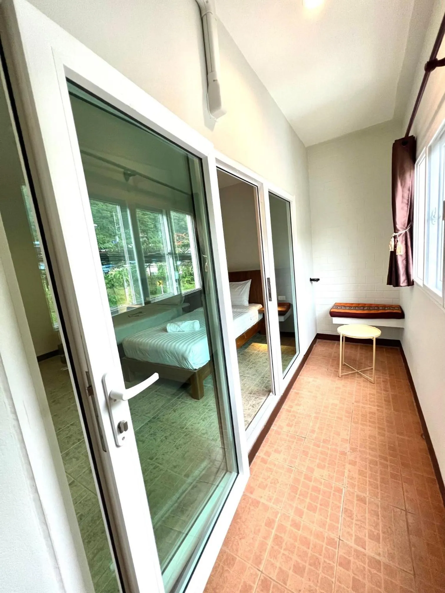 Bed in My Friend's House Karon