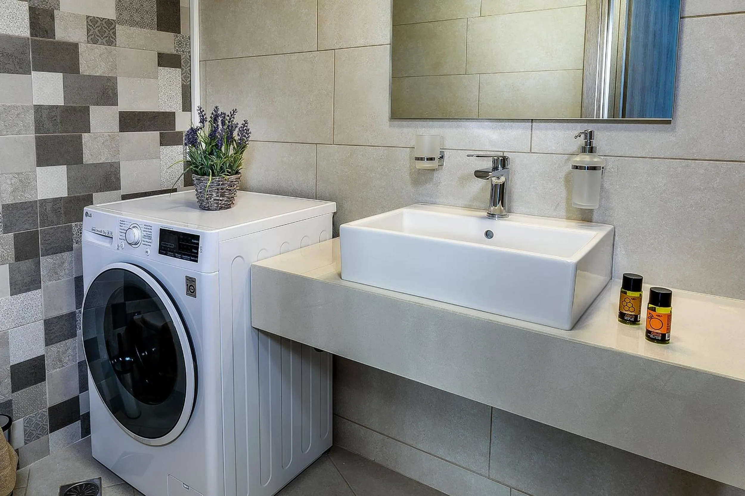 Bathroom in Sunset Elafonisi Apartments