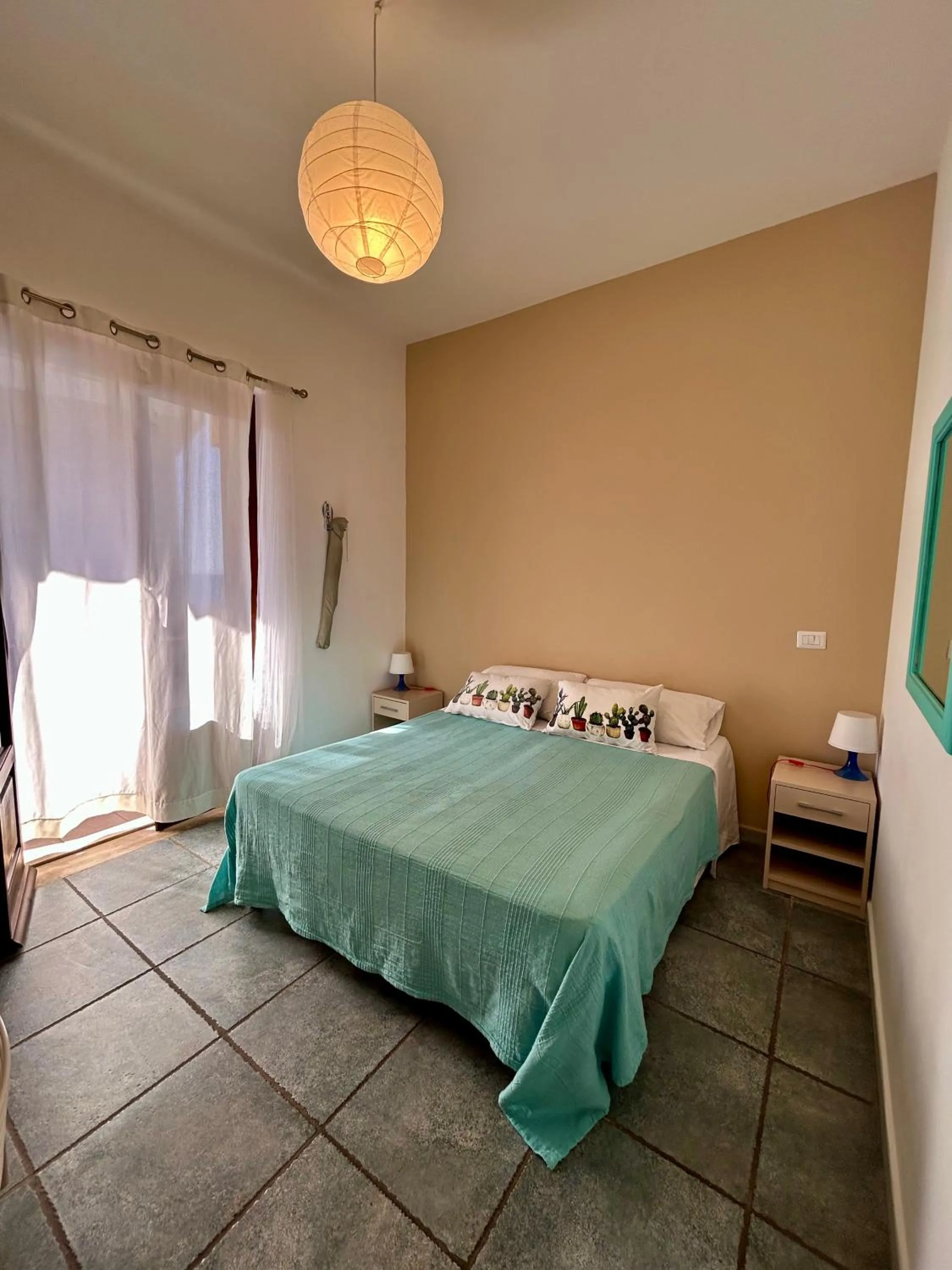 Bed in Arcobaleno Tropea centro