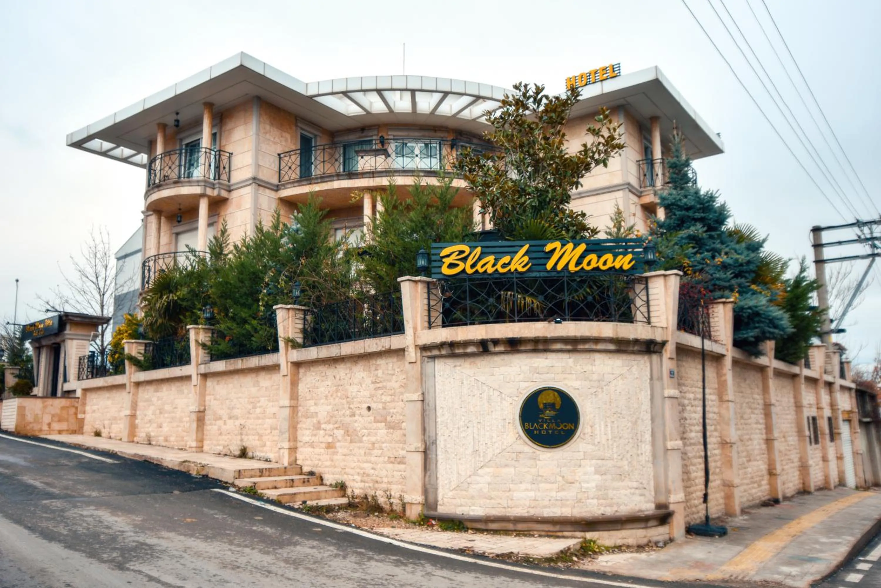 Facade/entrance in Blackmoon Villa Edirne