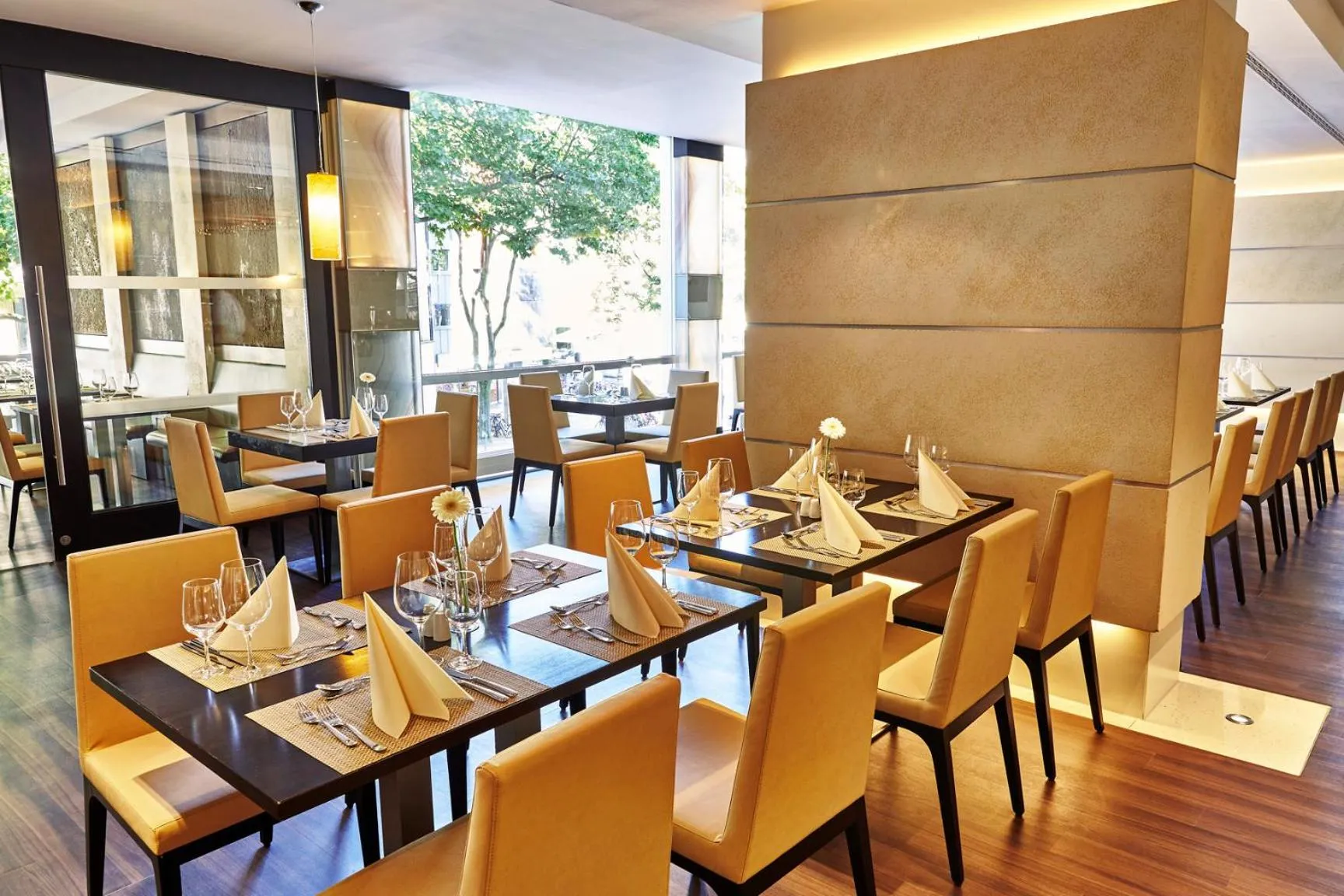 Buffet breakfast in Steigenberger Hotel Köln