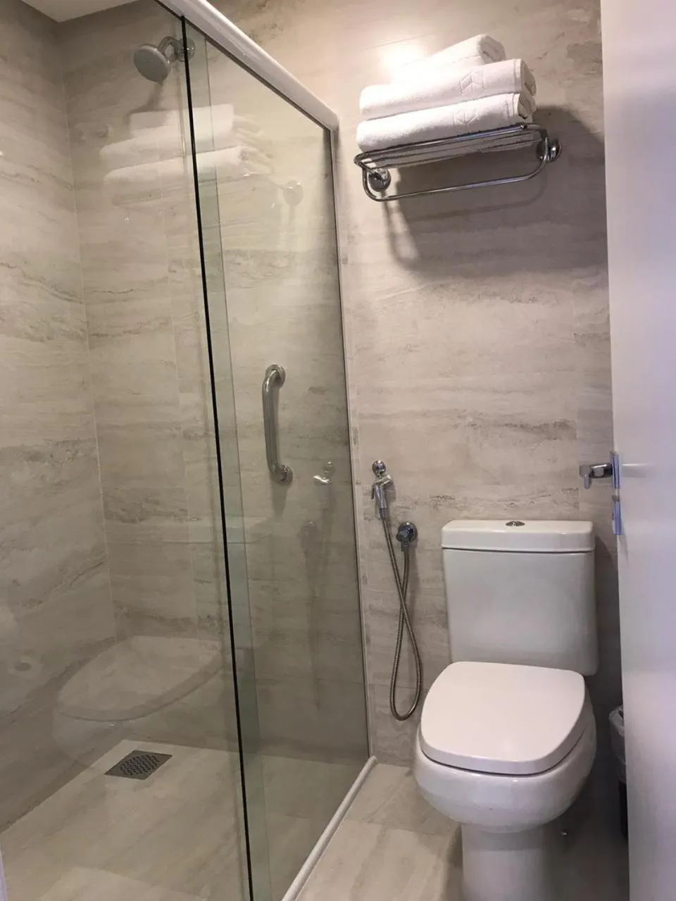 Bathroom in Figueiras Hotel & Eventos