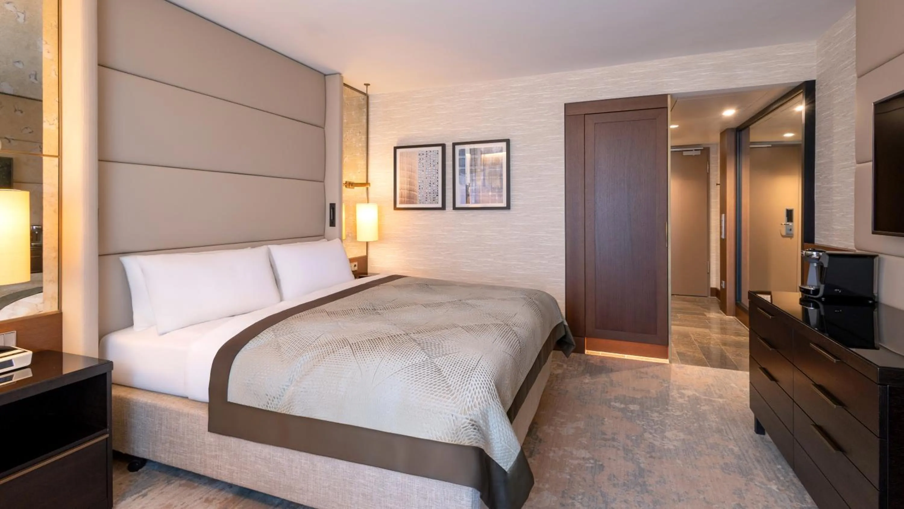 Bed in InterContinental Berlin by IHG