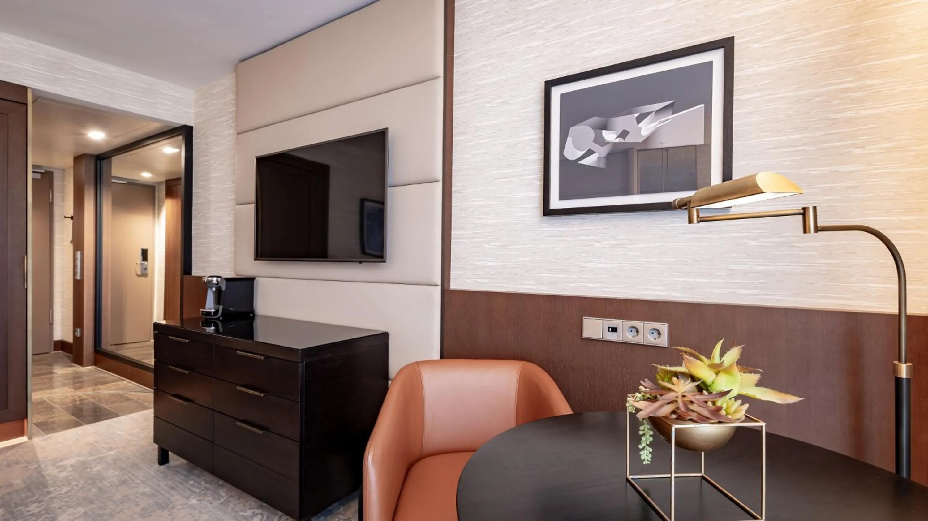 Living room in InterContinental Berlin by IHG