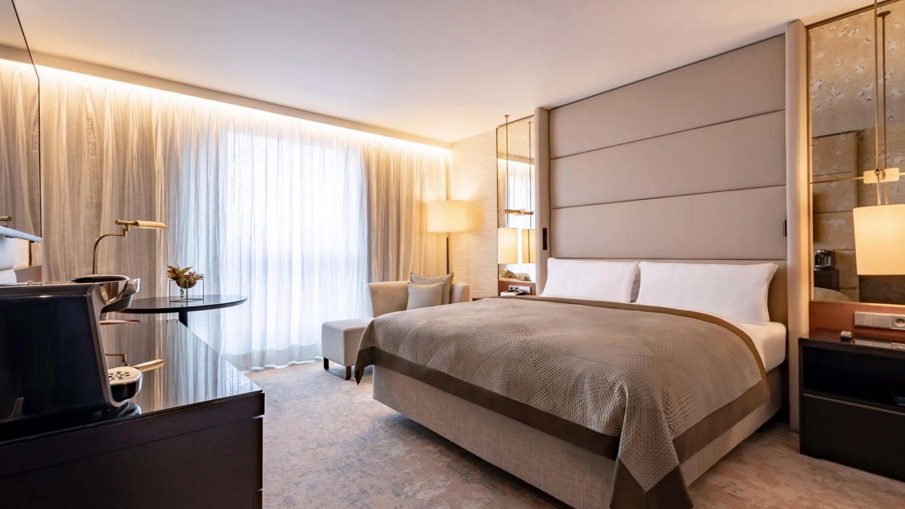 Bed in InterContinental Berlin by IHG