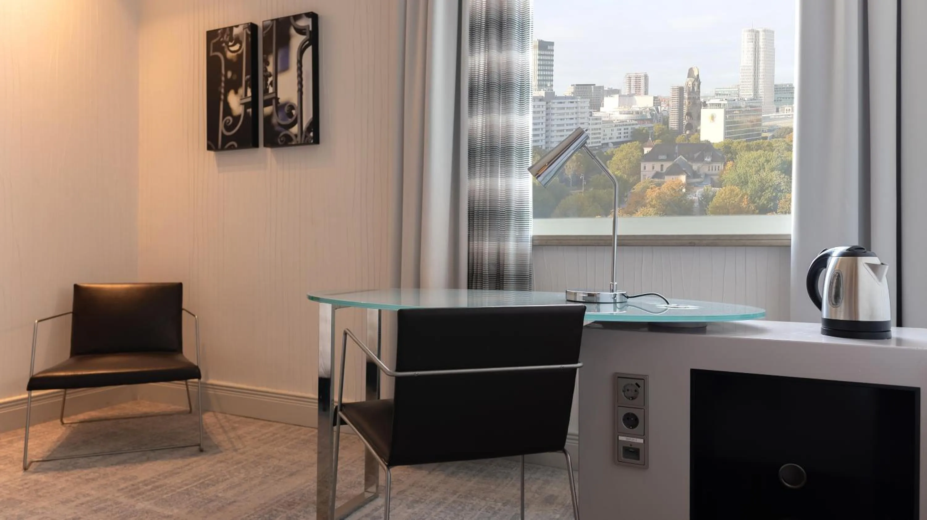 Living room in InterContinental Berlin by IHG