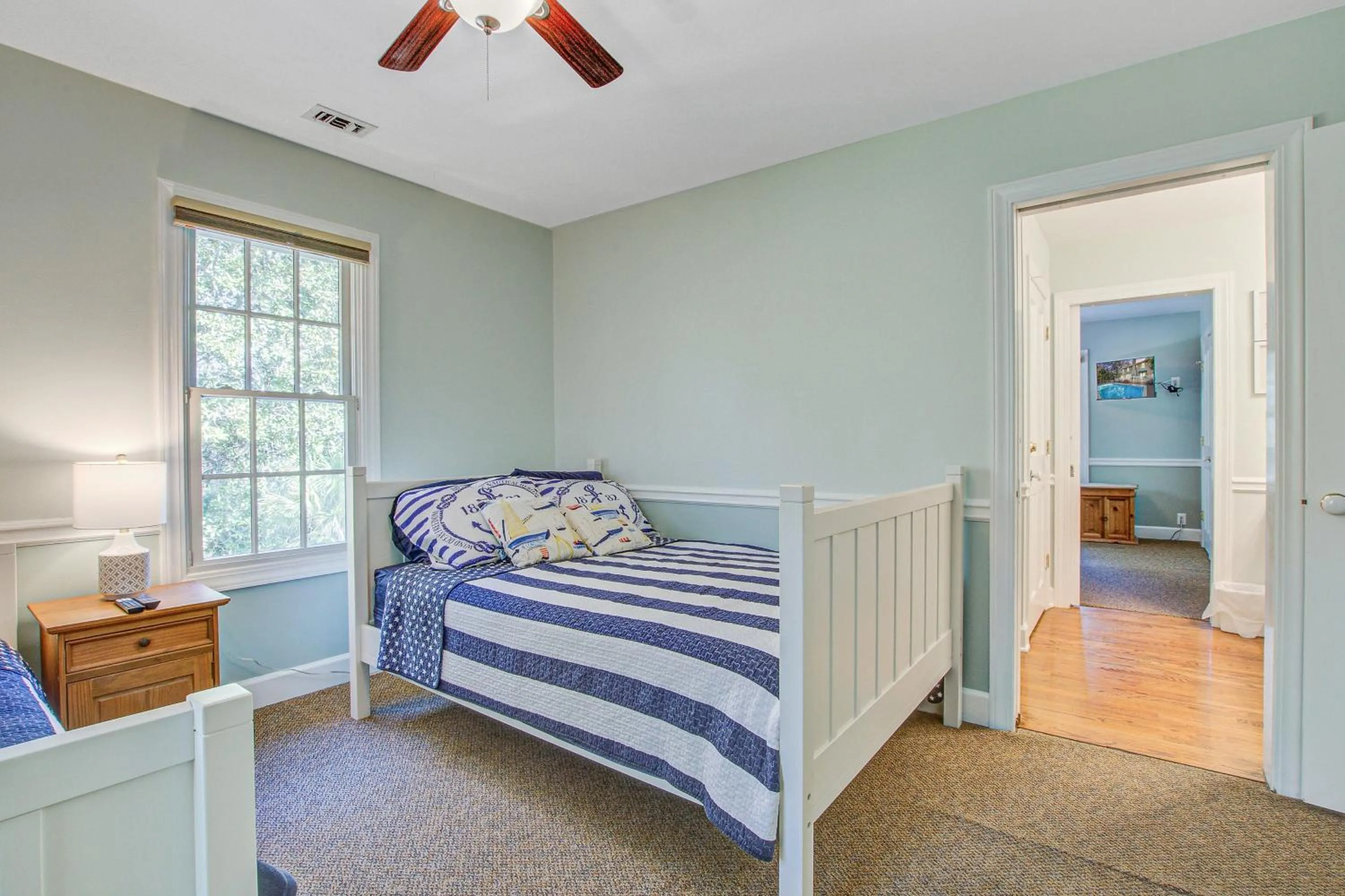 Bed in Conifer Lane 134