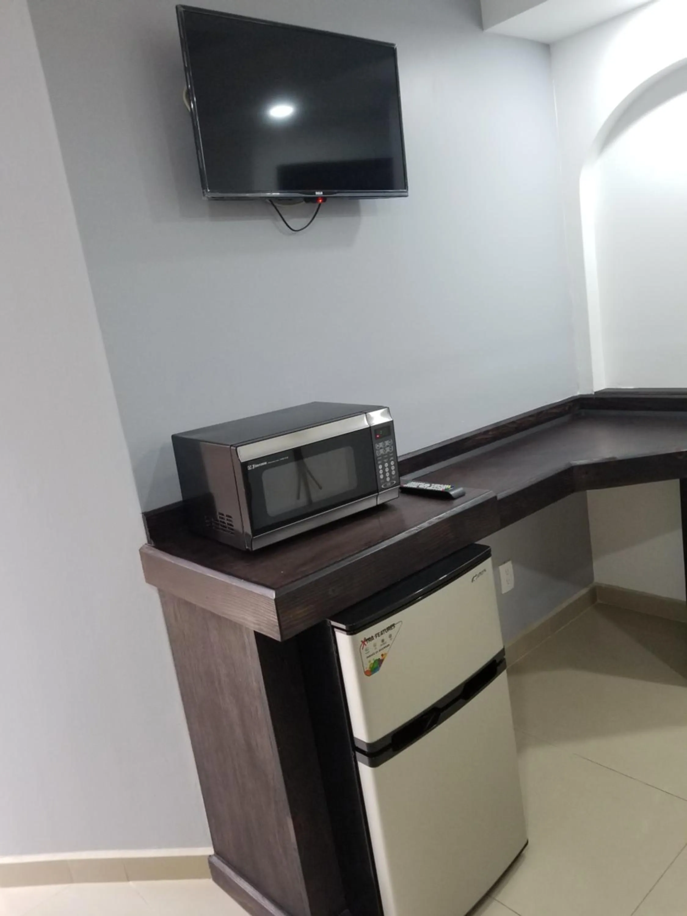 TV and multimedia in Sea Rock Hotel