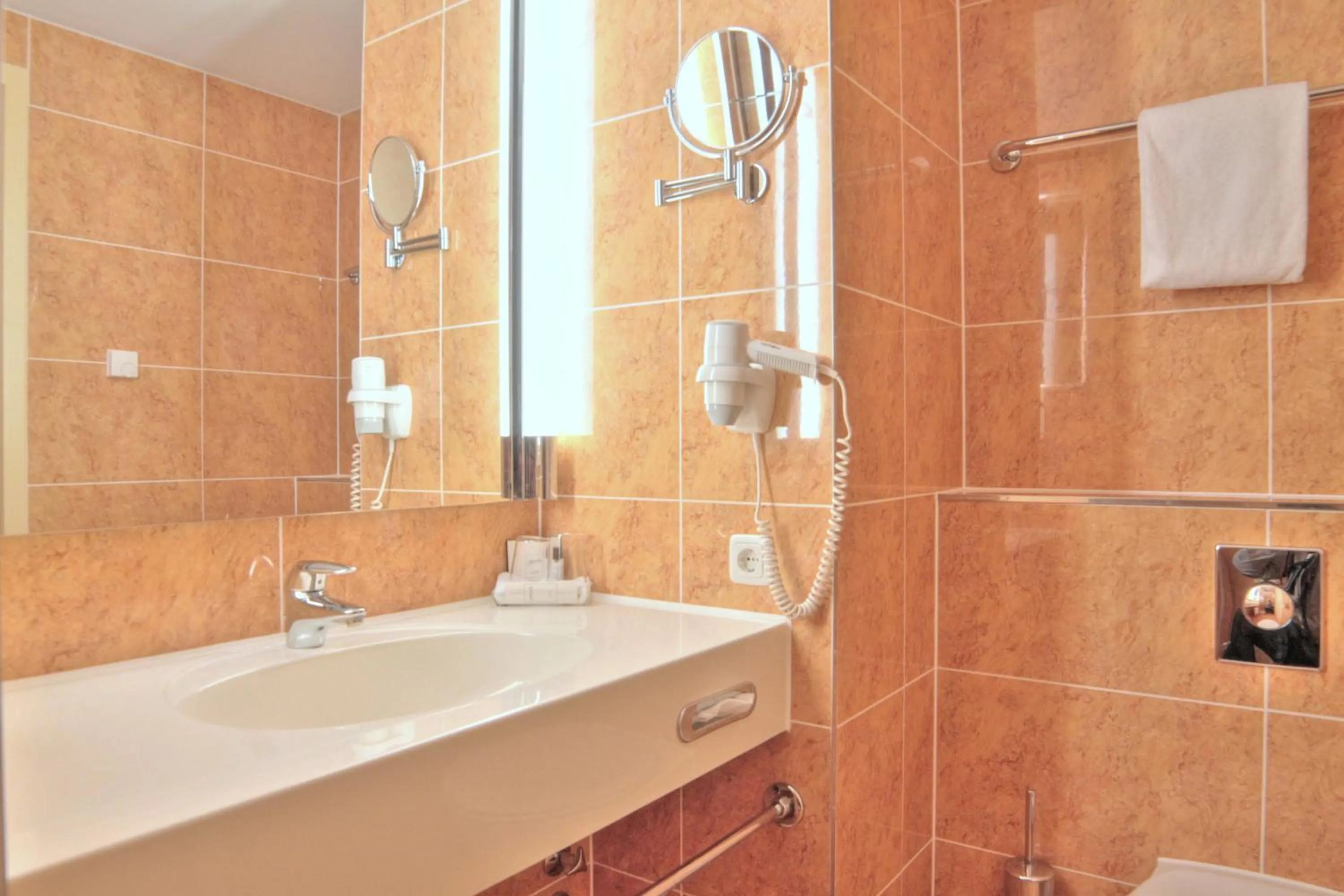 Other, Bathroom in Relexa Hotel Ratingen City