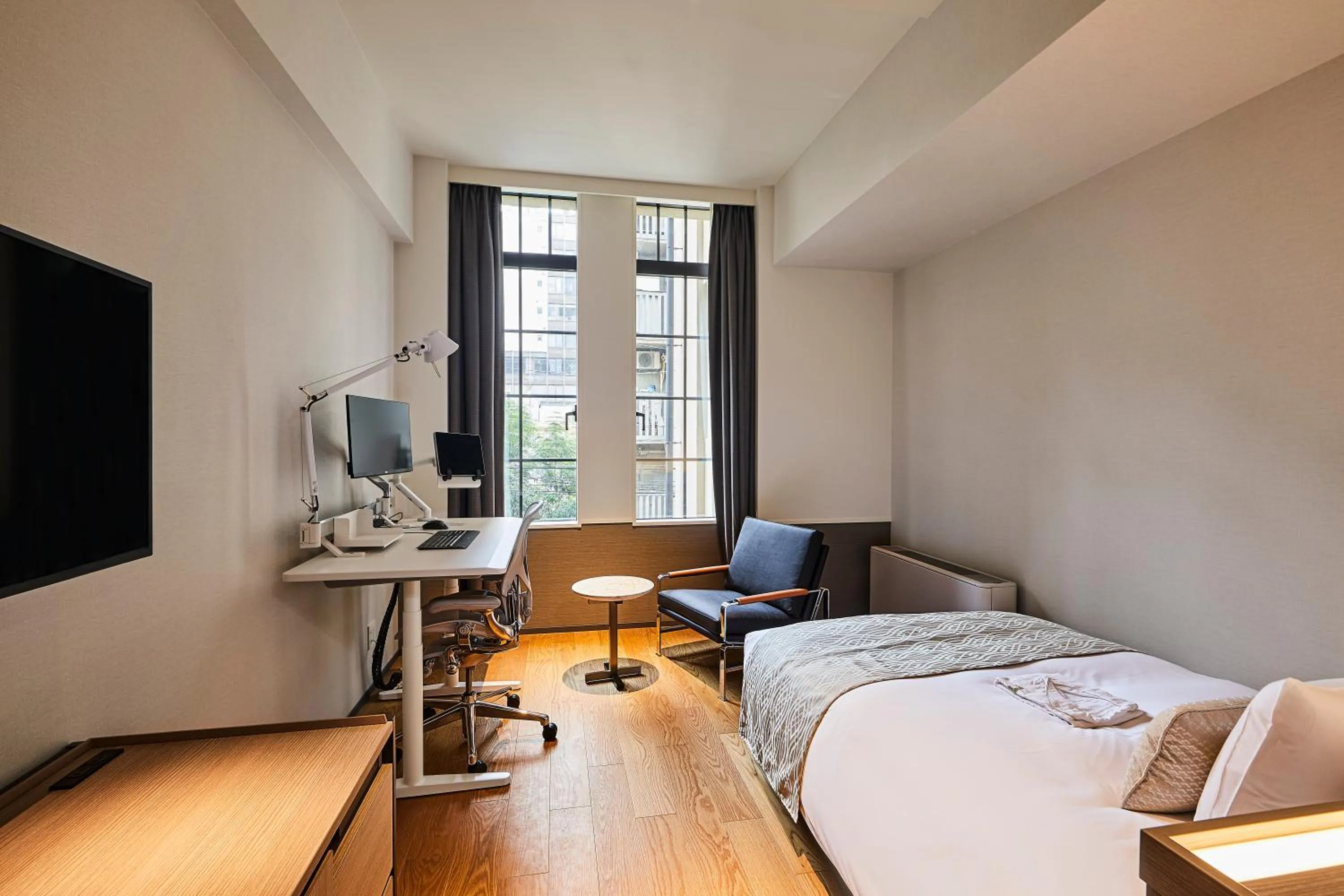 Photo of the whole room, Bed in The Gate Hotel Kyoto Takasegawa by Hulic