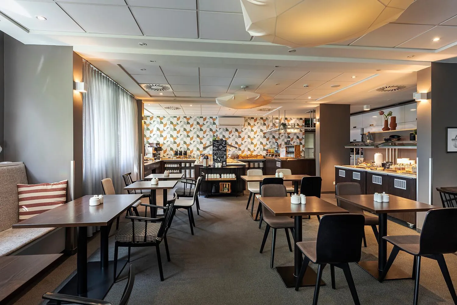 Breakfast in ACHAT Hotel Dresden Elbufer