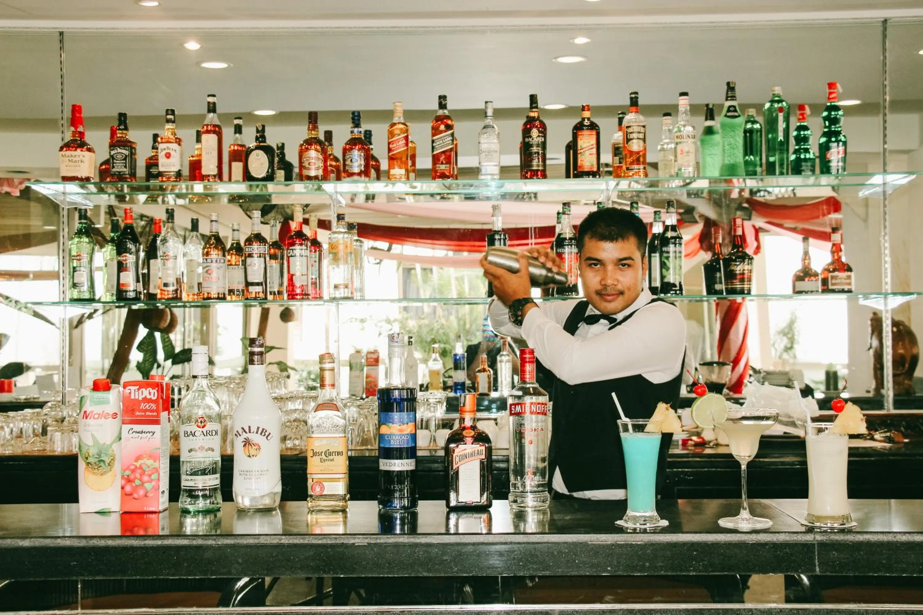 Lounge or bar in LAOTEL VIENTIANE