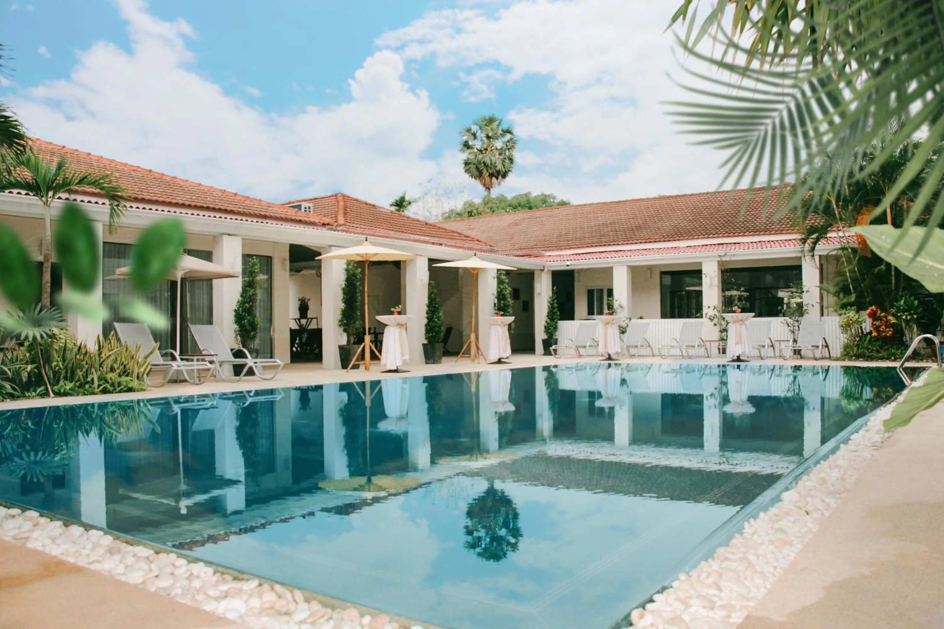 Swimming pool in LAOTEL VIENTIANE